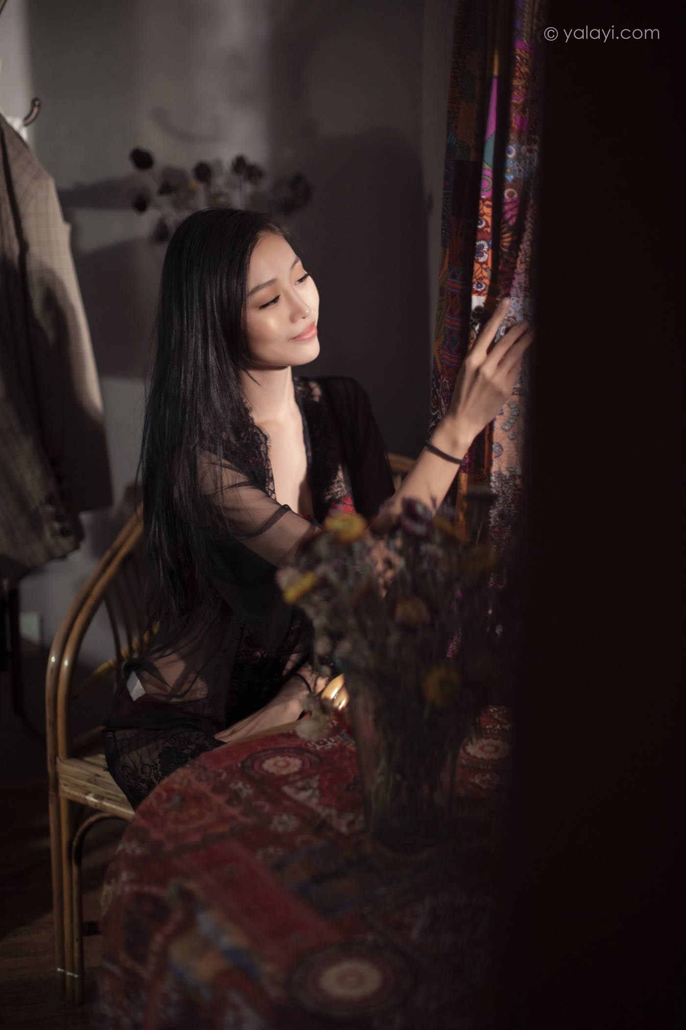 [YALAYI雅拉伊]2023.02.17 NO.1008 一抹红色 图雅[42+1P/498MB]