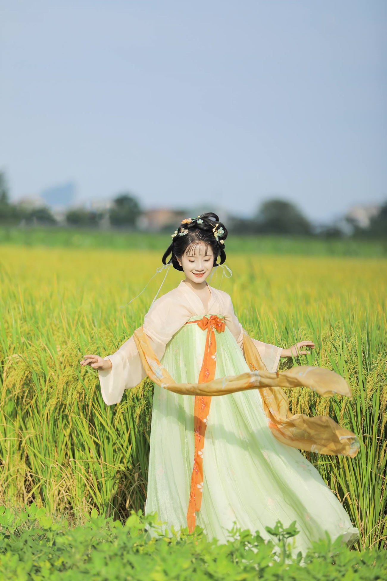 [YITUU艺图语] 2022.04.08 稻香 莹莹 [21P/301MB]