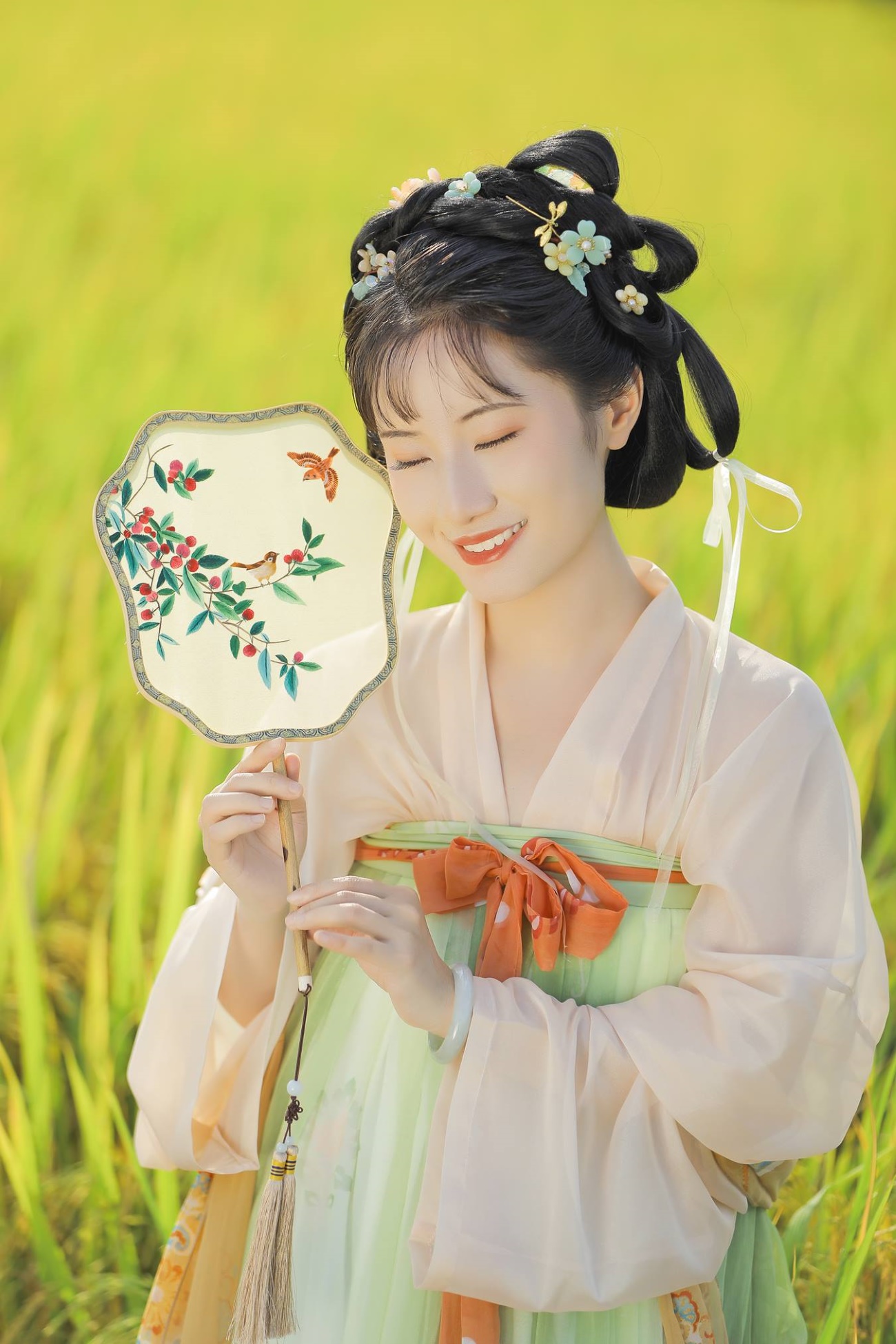 [YITUU艺图语] 2022.04.08 稻香 莹莹 [21P/301MB]