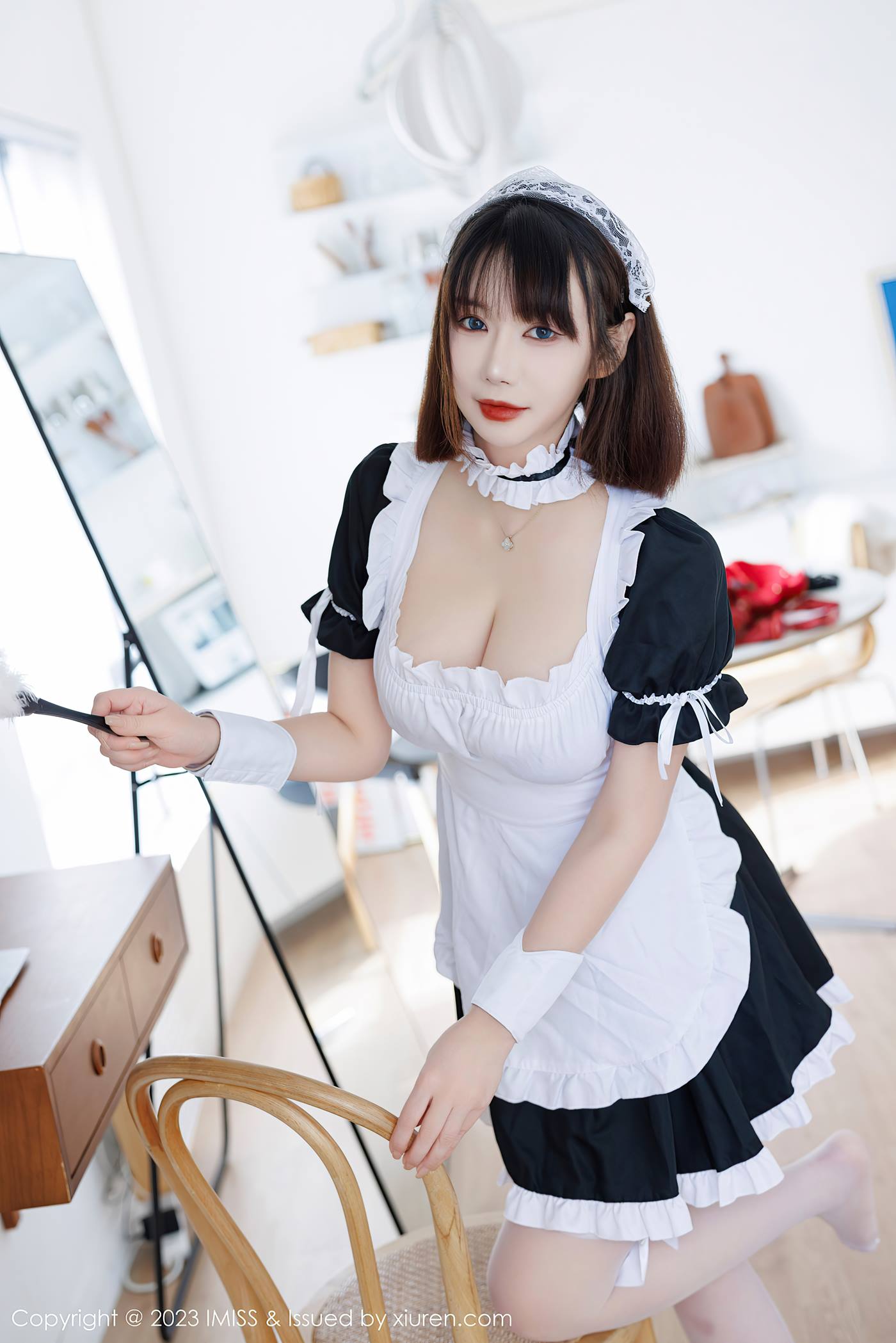 [IMISS爱蜜社] 2023.03.06 VOL.720 Evon陈赞之 丝袜美臀[40P/343MB]