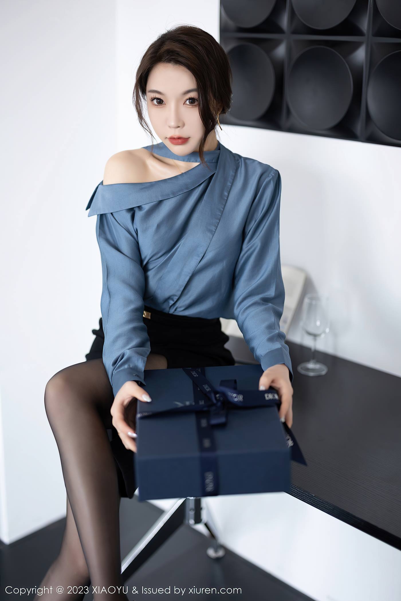 [XIAOYU语画界] 2023.03.06 VOL.979 徐莉芝Booty 黑丝短裙[87P/710MB]