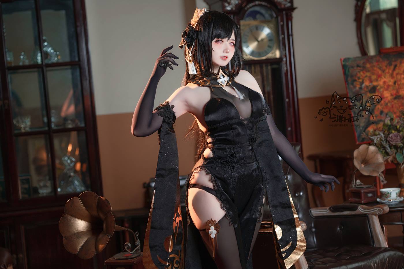 -渊秧- 镇海旗袍[14P/347MB]