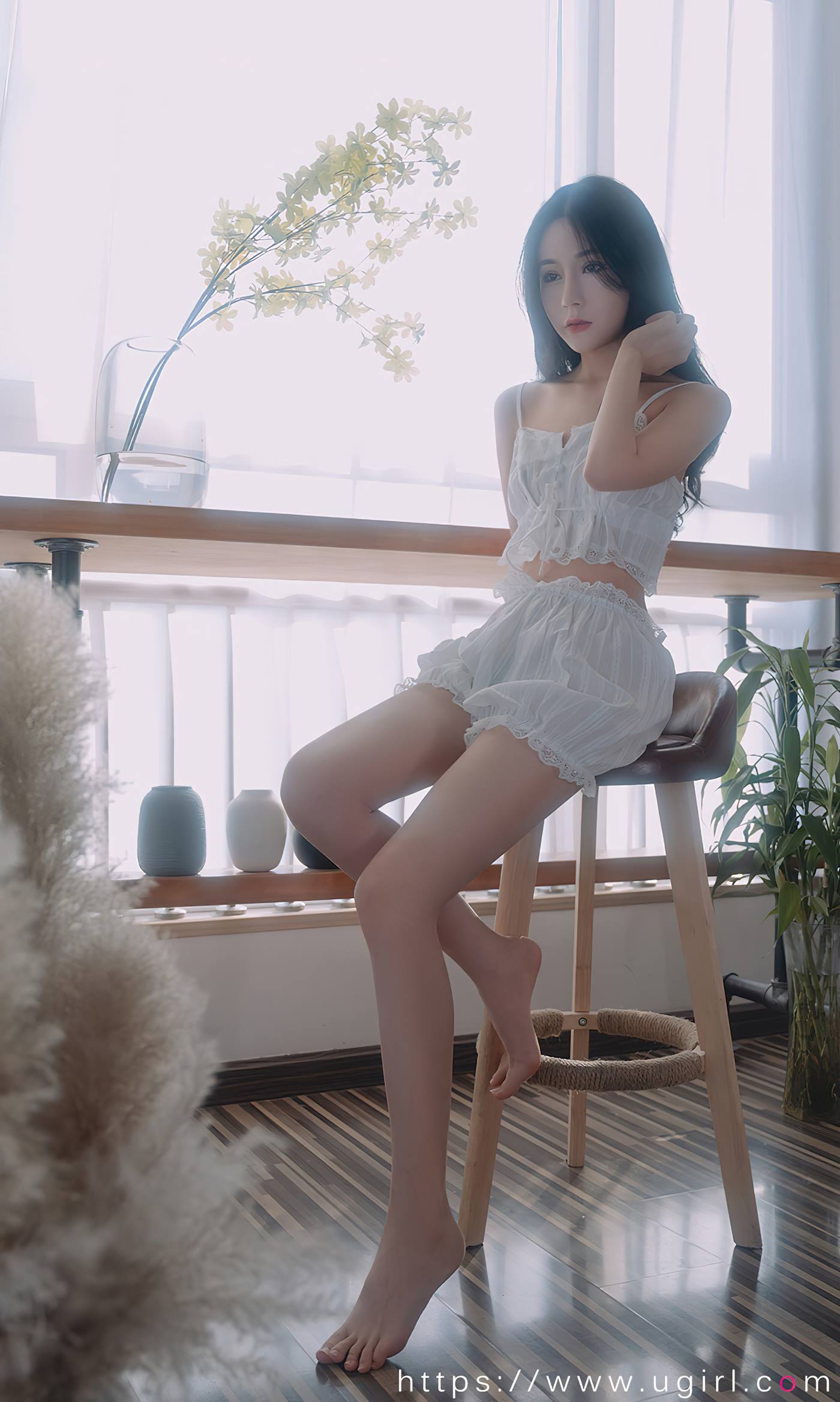 [爱尤物]2023 NO.2534 春心 茯苓[35P/60MB]