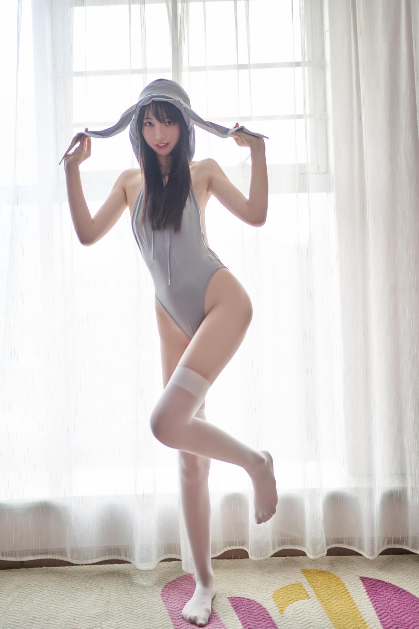 西瓜 连体泳衣[32P/169MB]