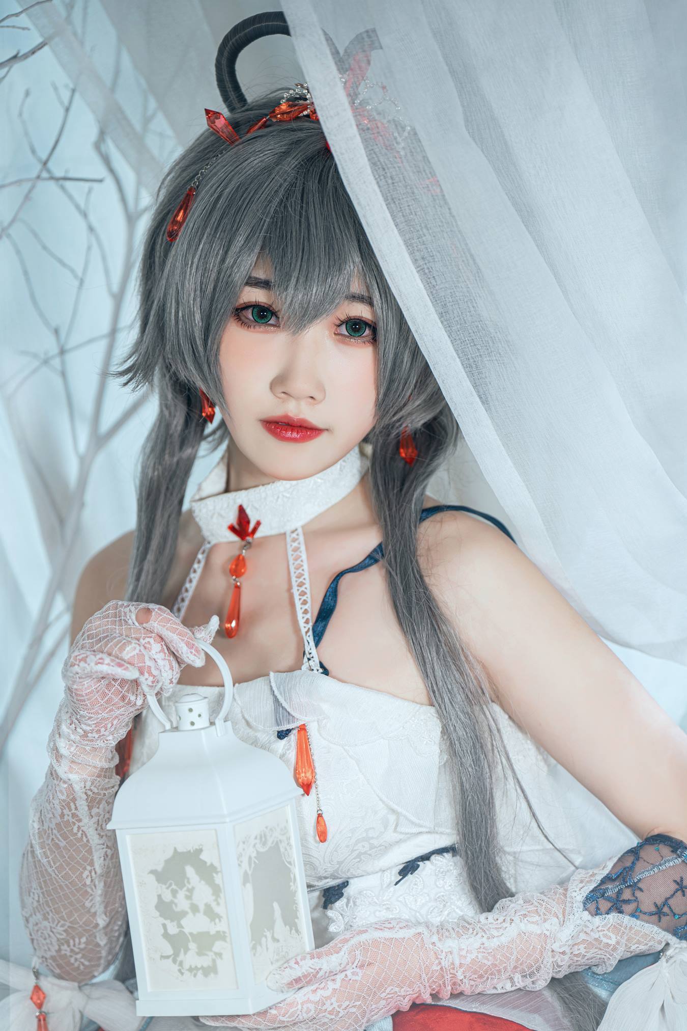 [YITUU艺图语] 2022.04.06 洛天依红雨冠 摇光 [27P/478MB]