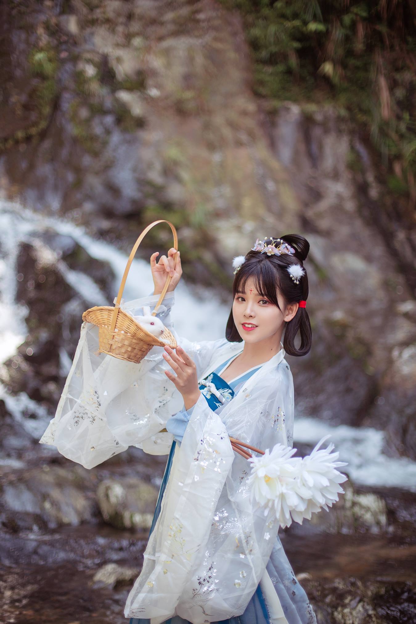 [YITUU艺图语] 2022.04.08 山气日夕佳，飞鸟相与还 悠然Hime [30P/202MB]