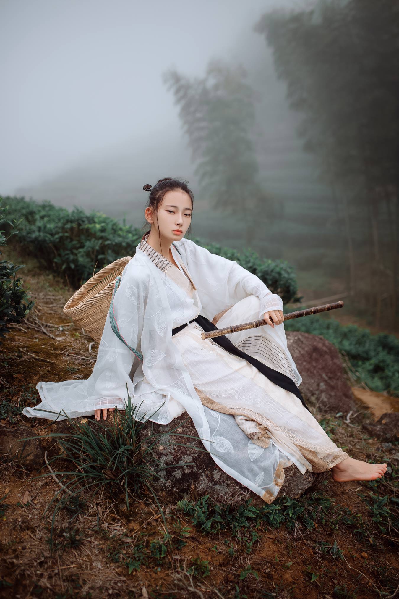 [YITUU艺图语] 2022.04.12 采茶纪 叶初婳 [23P/236MB]