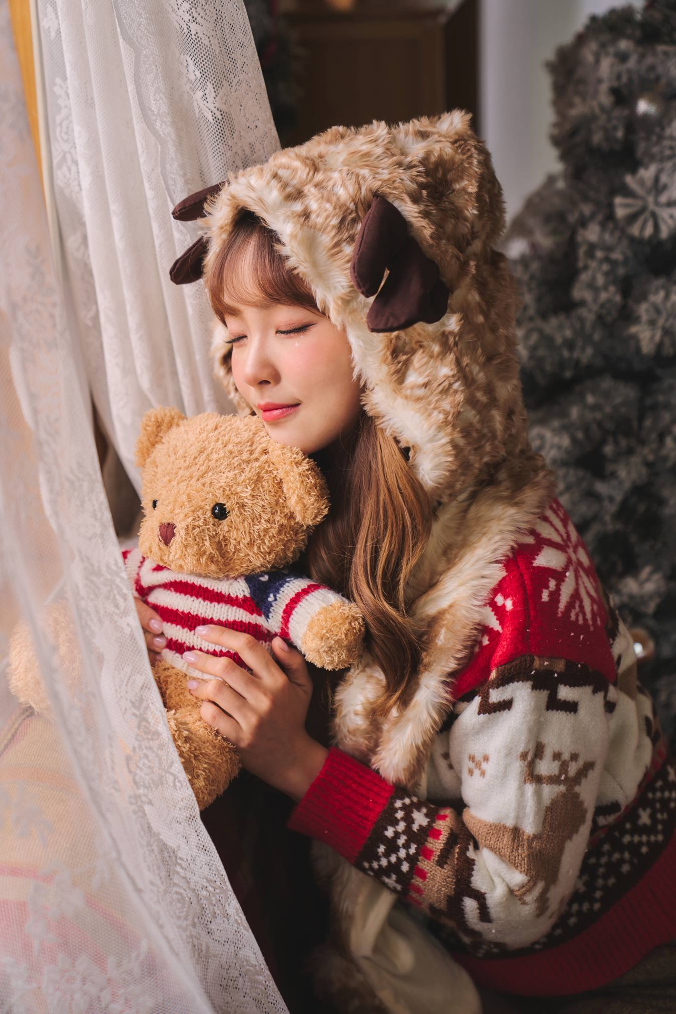 [YITUU艺图语] 2022.04.21 圣诞颂 _丹丹丹婷_ [25P/427MB]