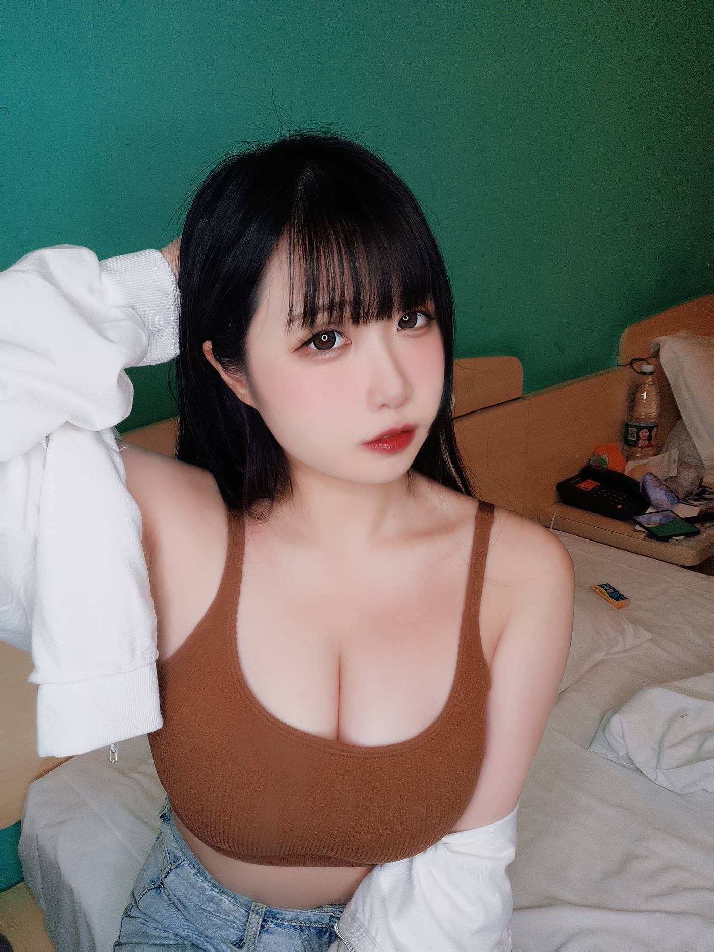 贞子蜜桃 运动内搭[10P/1V/320MB]