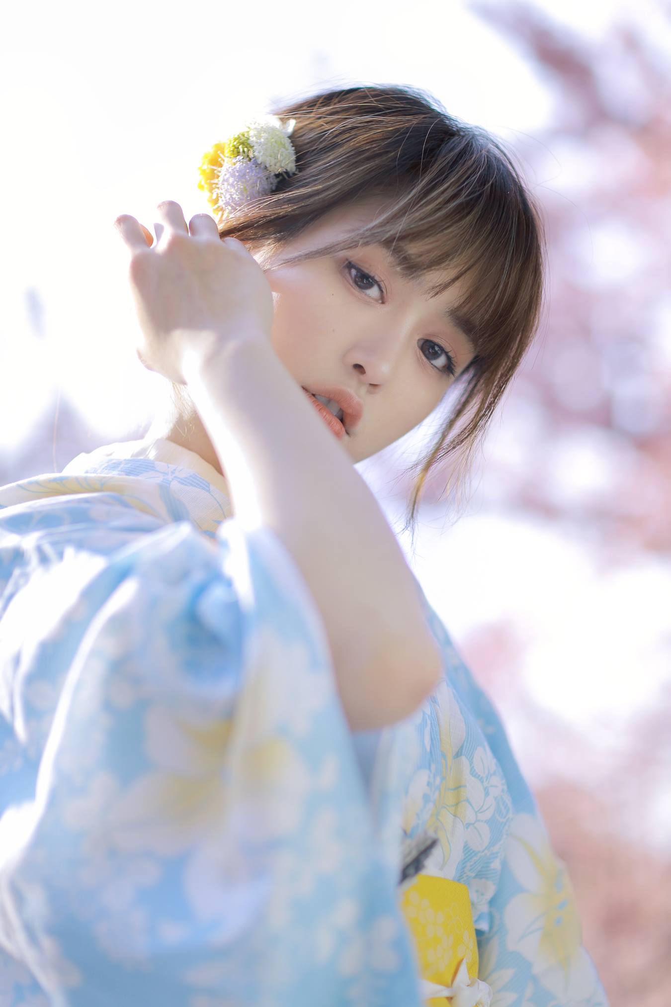 [YITUU艺图语] 2022.04.09 樱花物语 屈凌西 [27P/81MB]