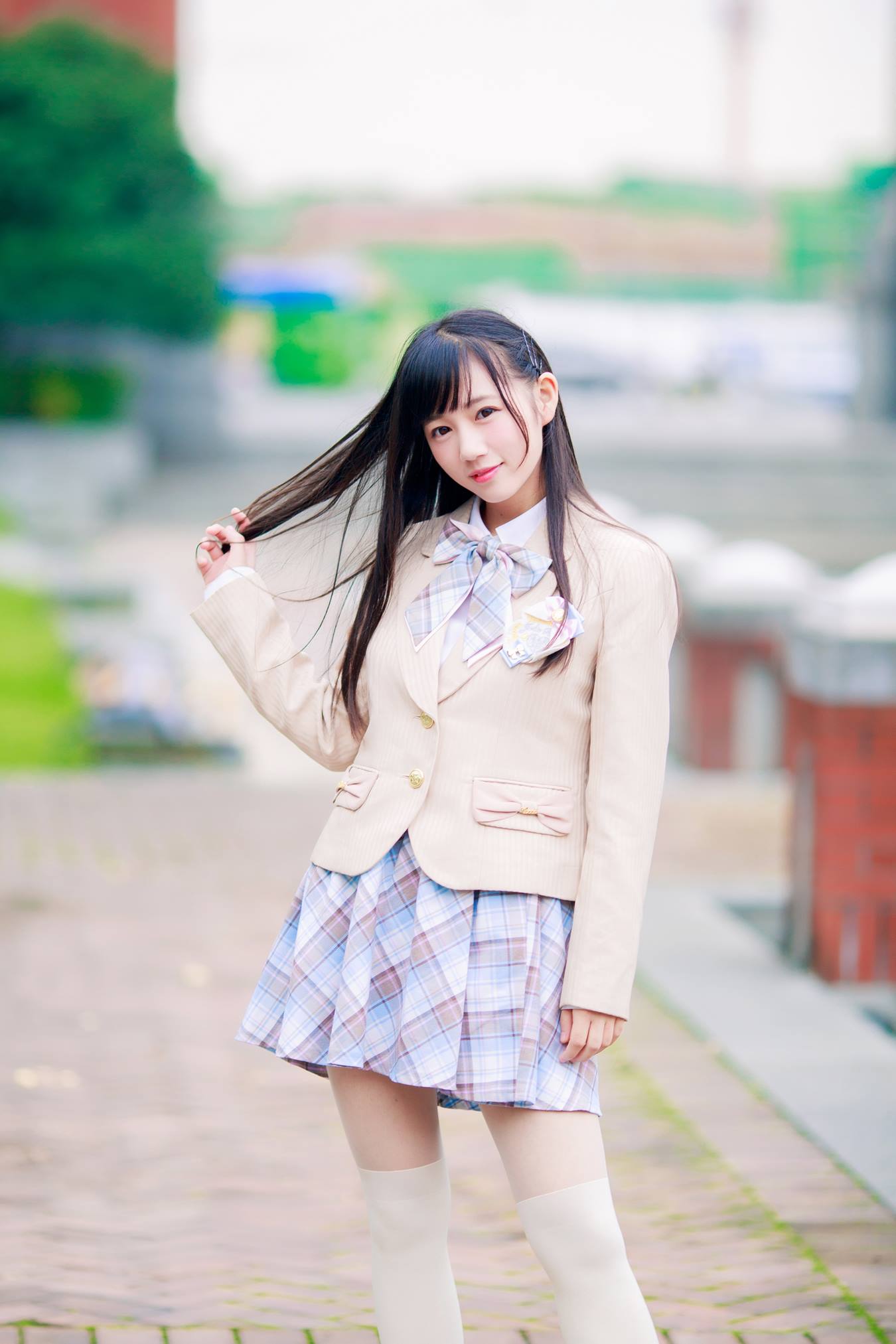 [YITUU艺图语] 2022.04.10 华政校园 田子 [32P/289MB]