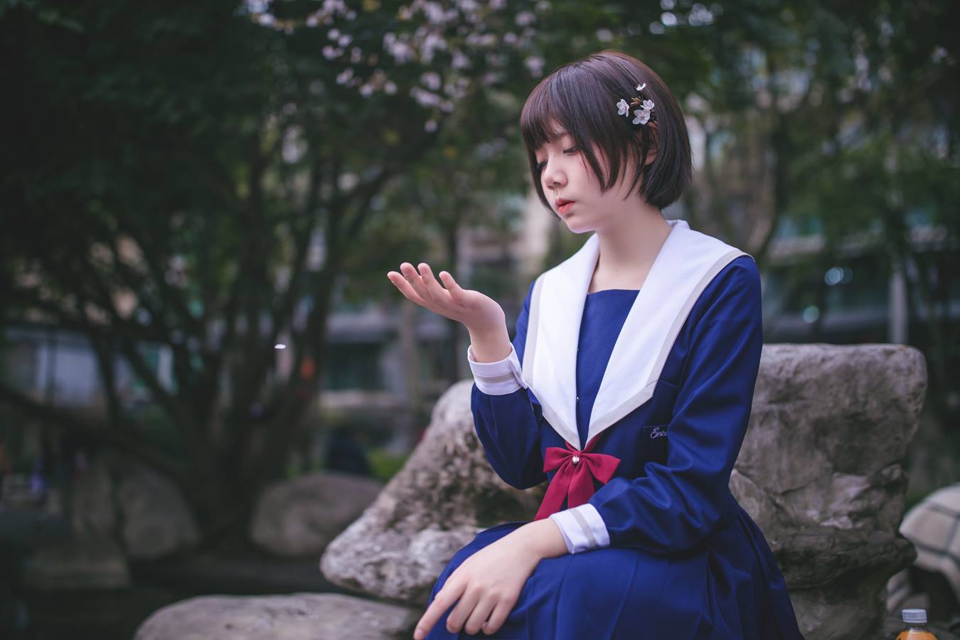 [YITUU艺图语] 2022.04.15 樱花树下 灰猫 [20P/444MB]