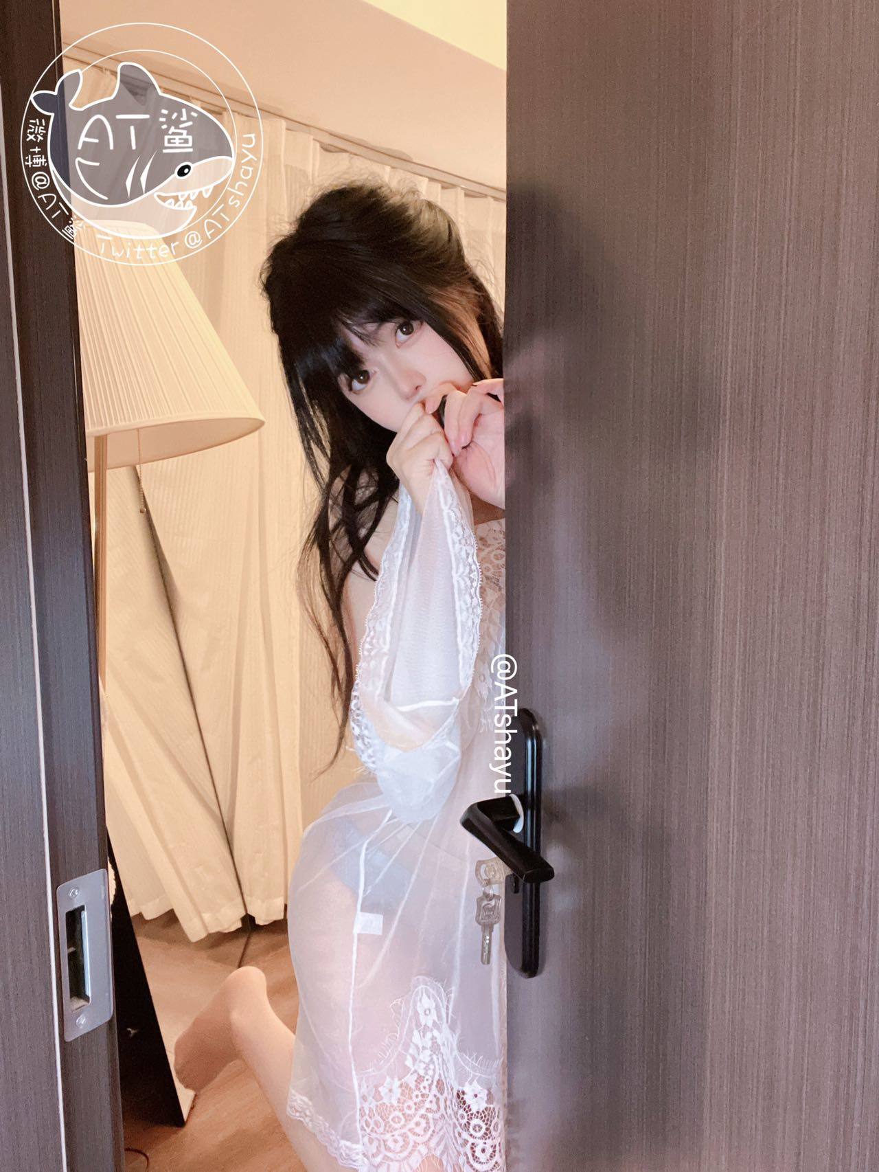 AT鲨 妻子的秘密 [30P/27MB]