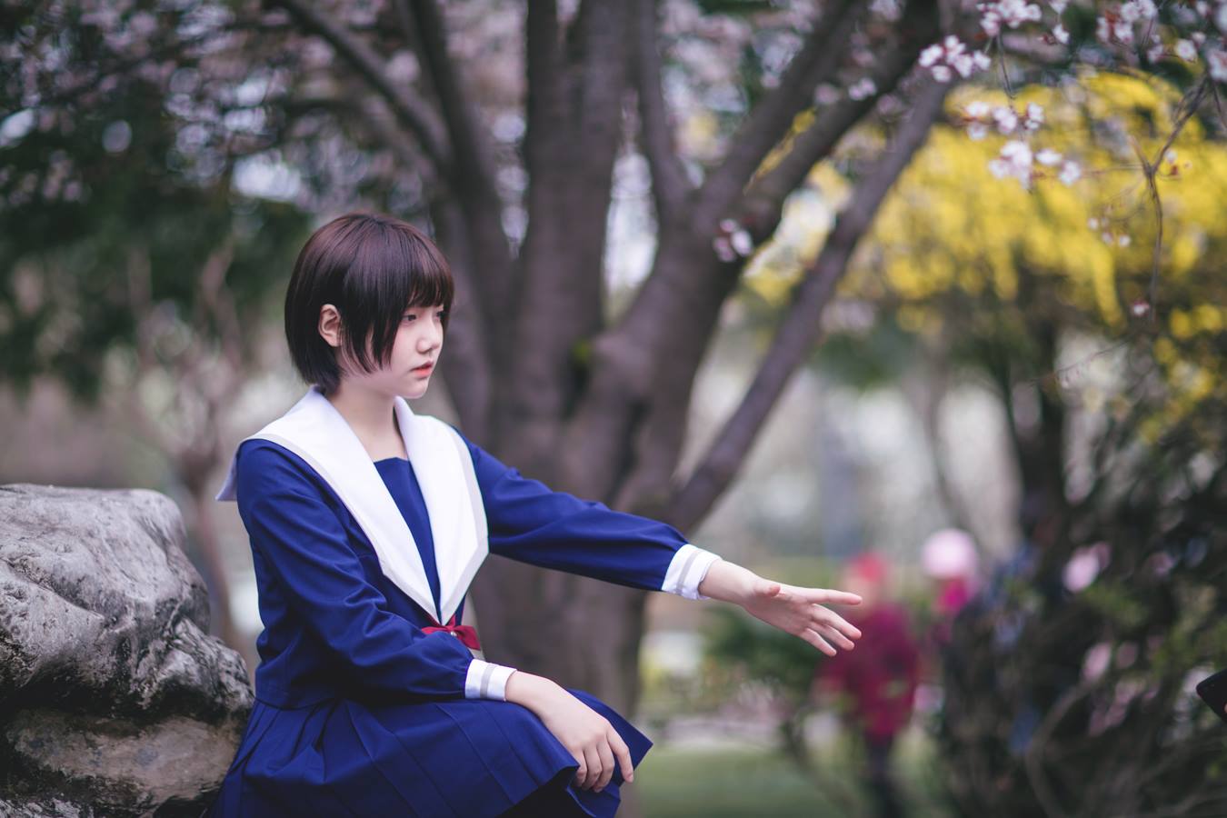 [YITUU艺图语] 2022.04.15 樱花树下 灰猫 [20P/444MB]