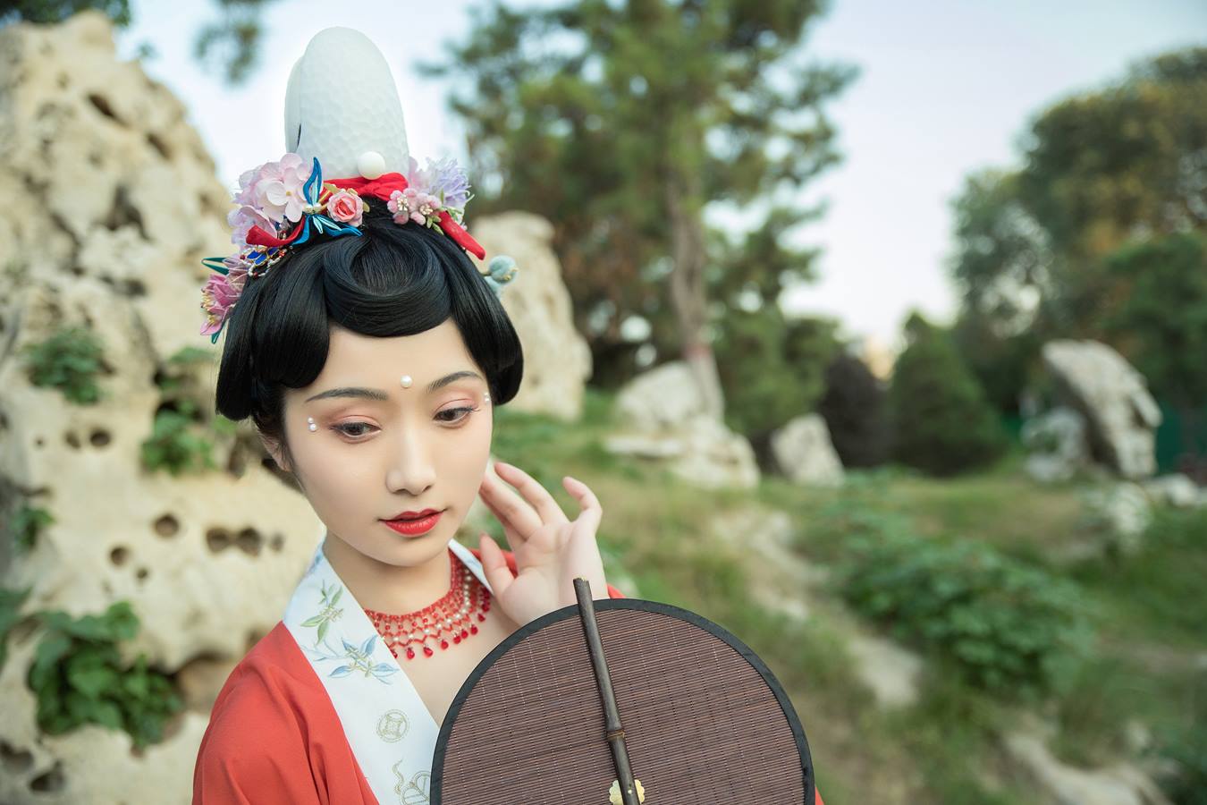 [YITUU艺图语] 2022.04.07 倚闲庭 萌音不萌 [19P/254MB]