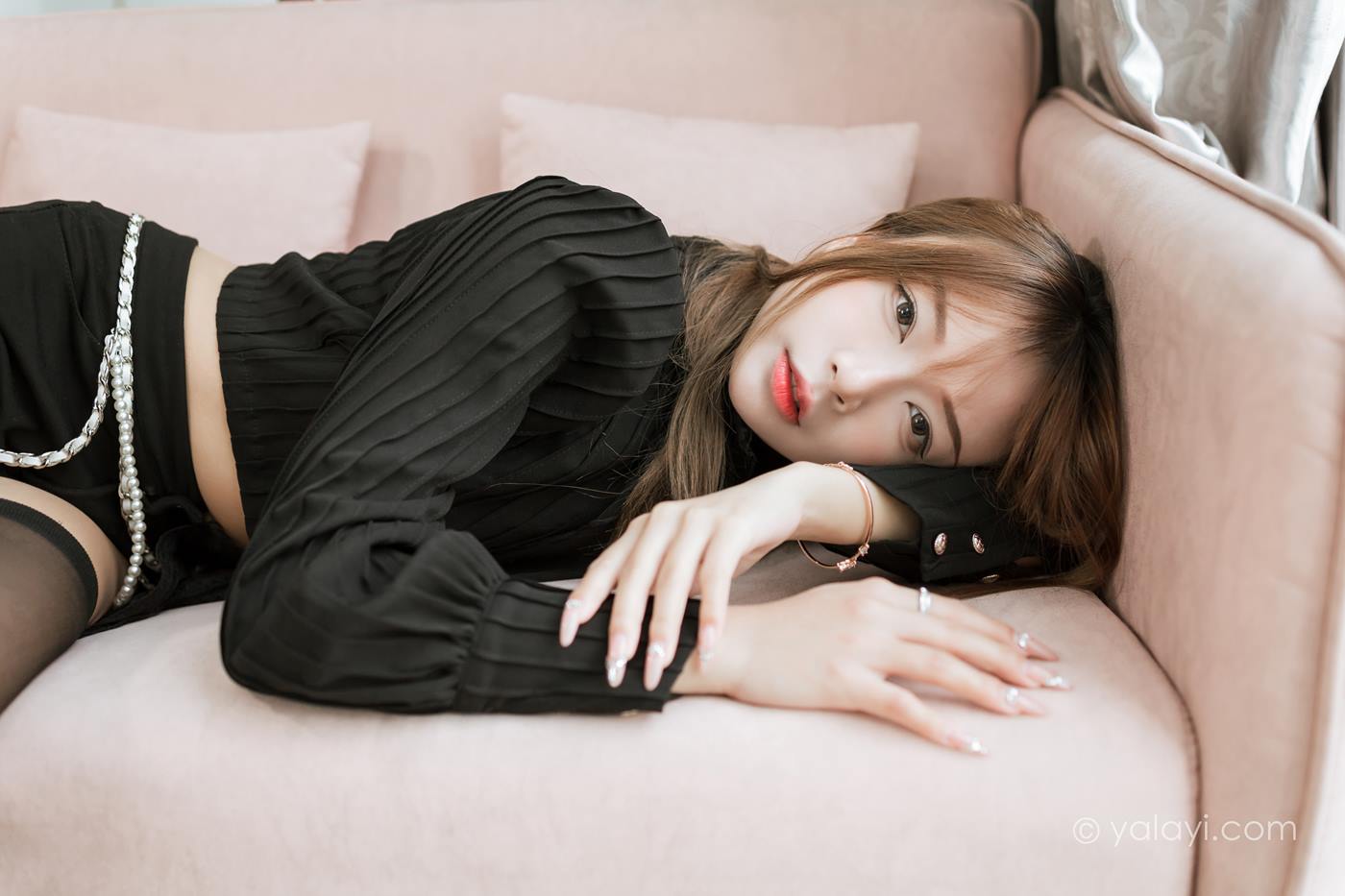 [YALAYI雅拉伊]2023.03.10 NO.1014 纯与欲 阿禾[45+1P/452MB]