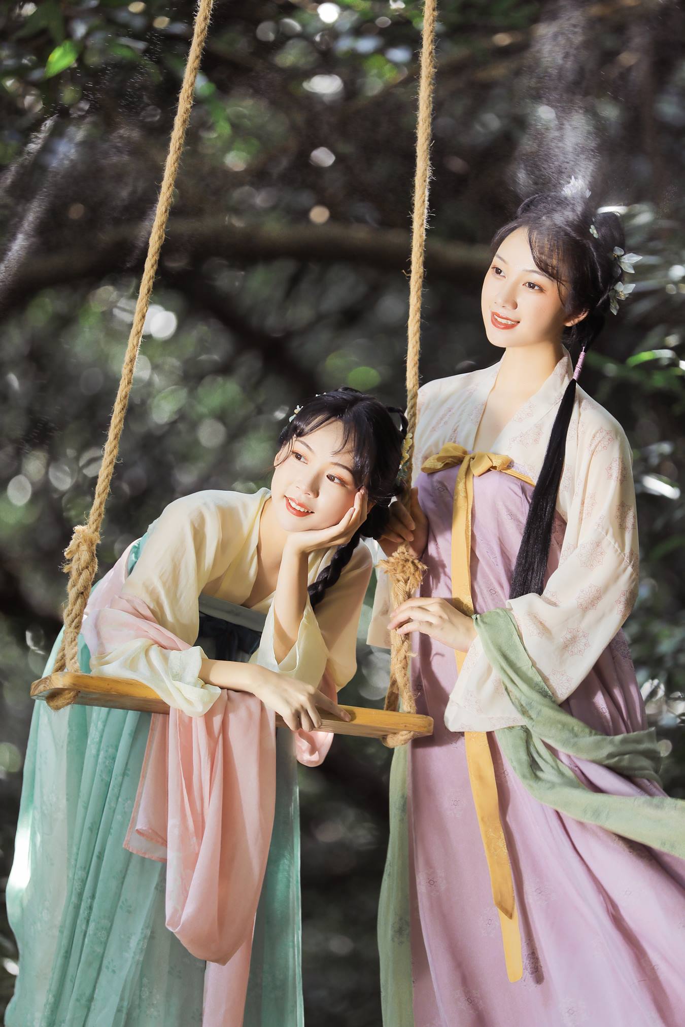 [YITUU艺图语] 2022.04.10 聘婷 秋哒哒- [25P/456MB]