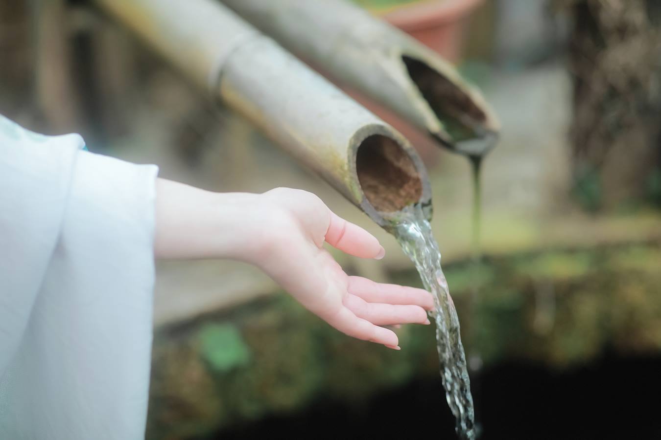 [YITUU艺图语] 2022.04.04 有美一人 大头小甜甜 [22P/326MB]