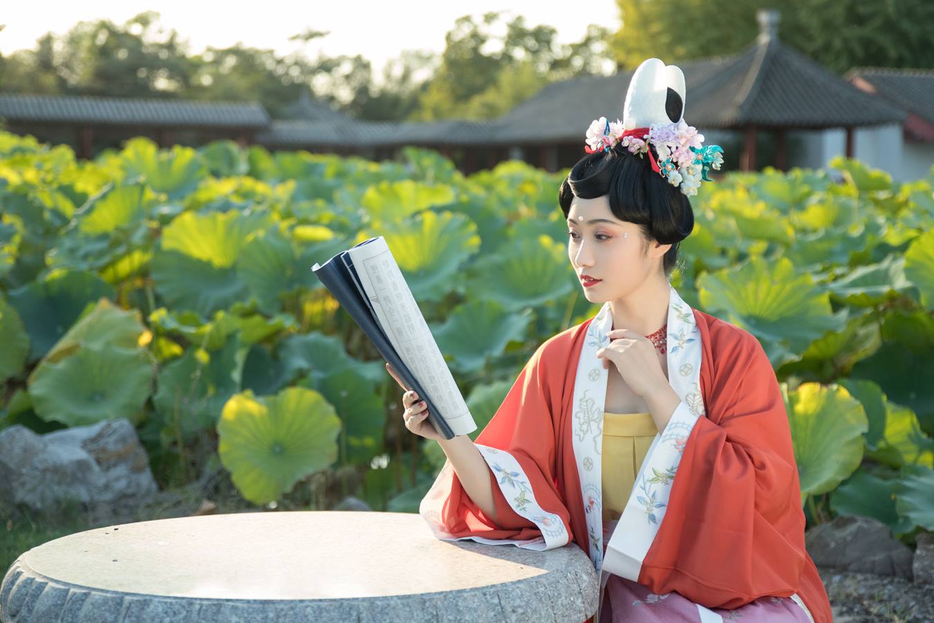 [YITUU艺图语] 2022.04.07 倚闲庭 萌音不萌 [19P/254MB]