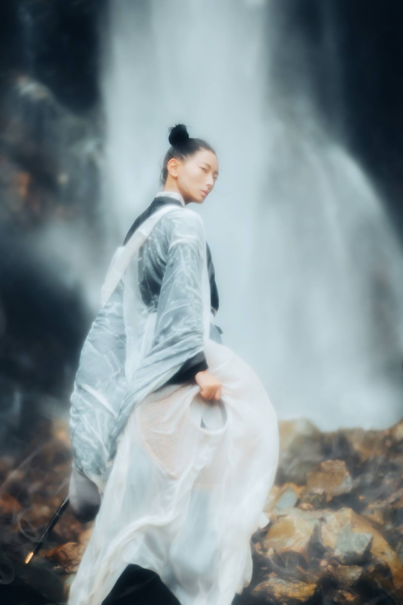 [YITUU艺图语] 2022.04.11 天涯陌路 叶初婳 [23P/204MB]