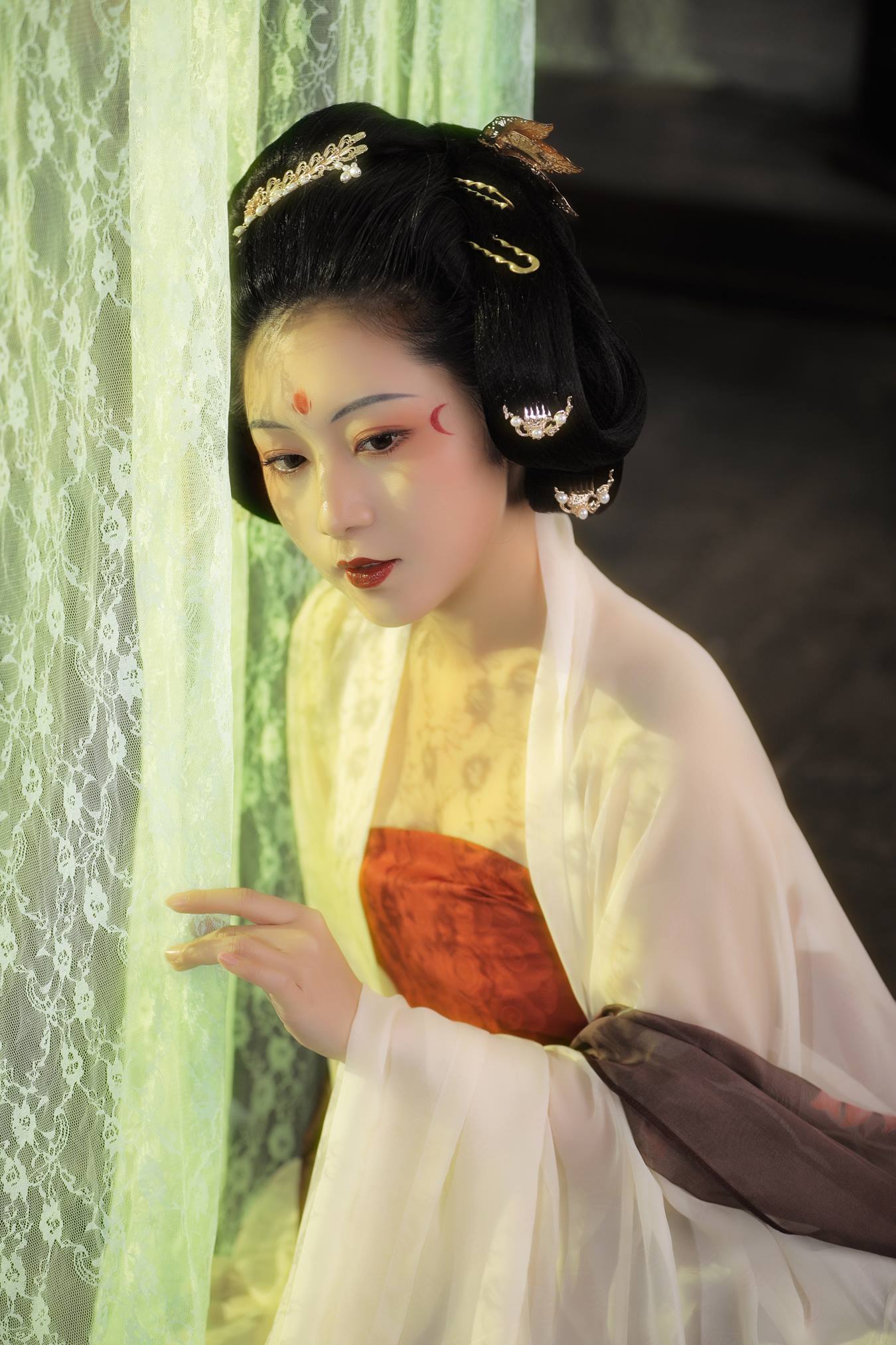 [YITUU艺图语] 2022.04.20 独醉 沉诗思 [22P/231MB]