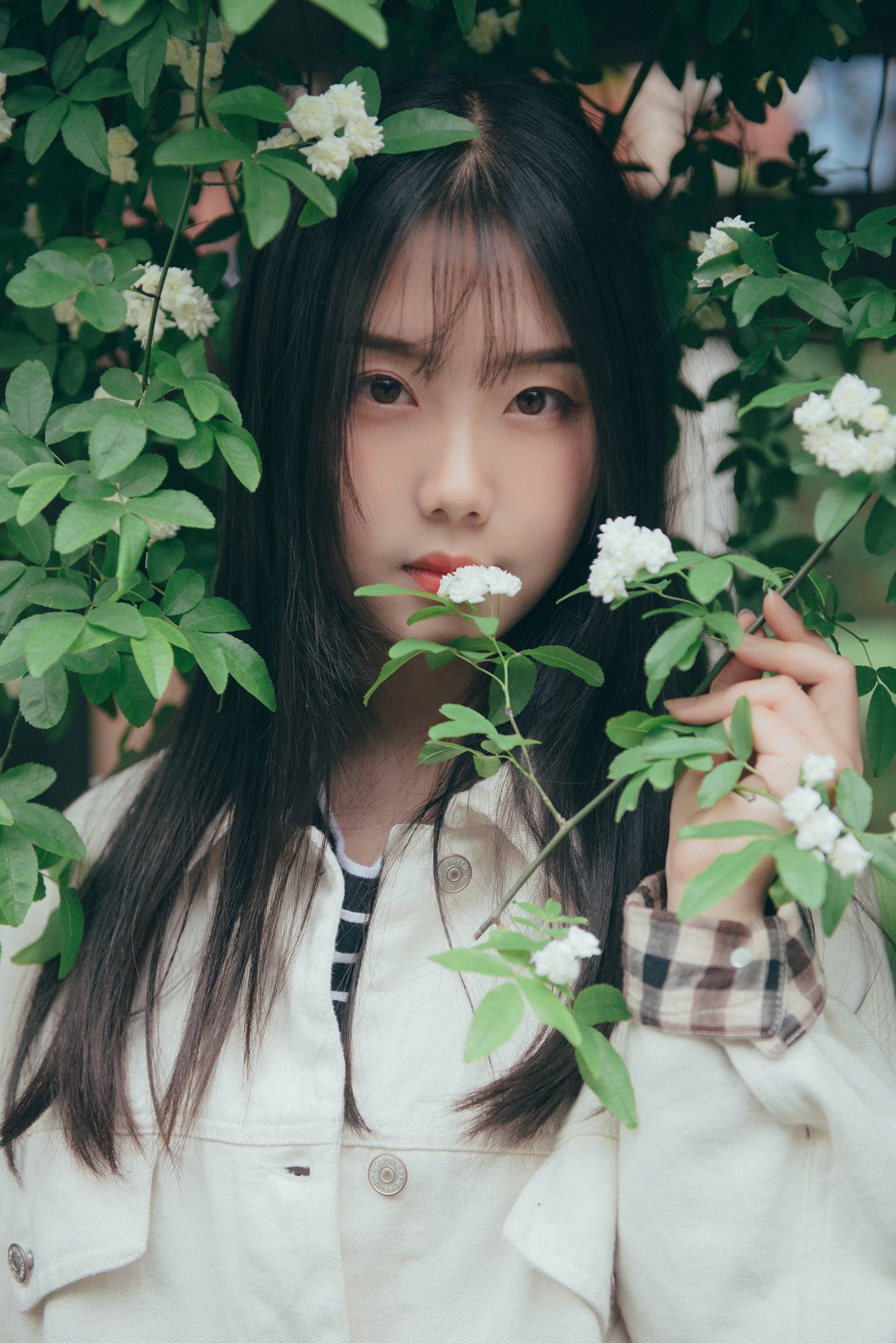 [YITUU艺图语] 2022.04.20 花开之时 紫卿 [20P/285MB]