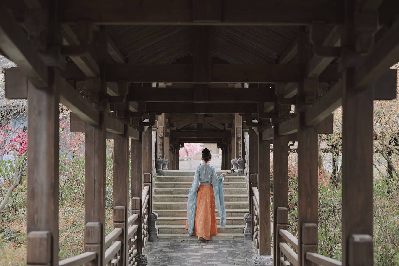 [YITUU艺图语] 2022.04.17 尽长安 秋哒哒- [25P/399MB]