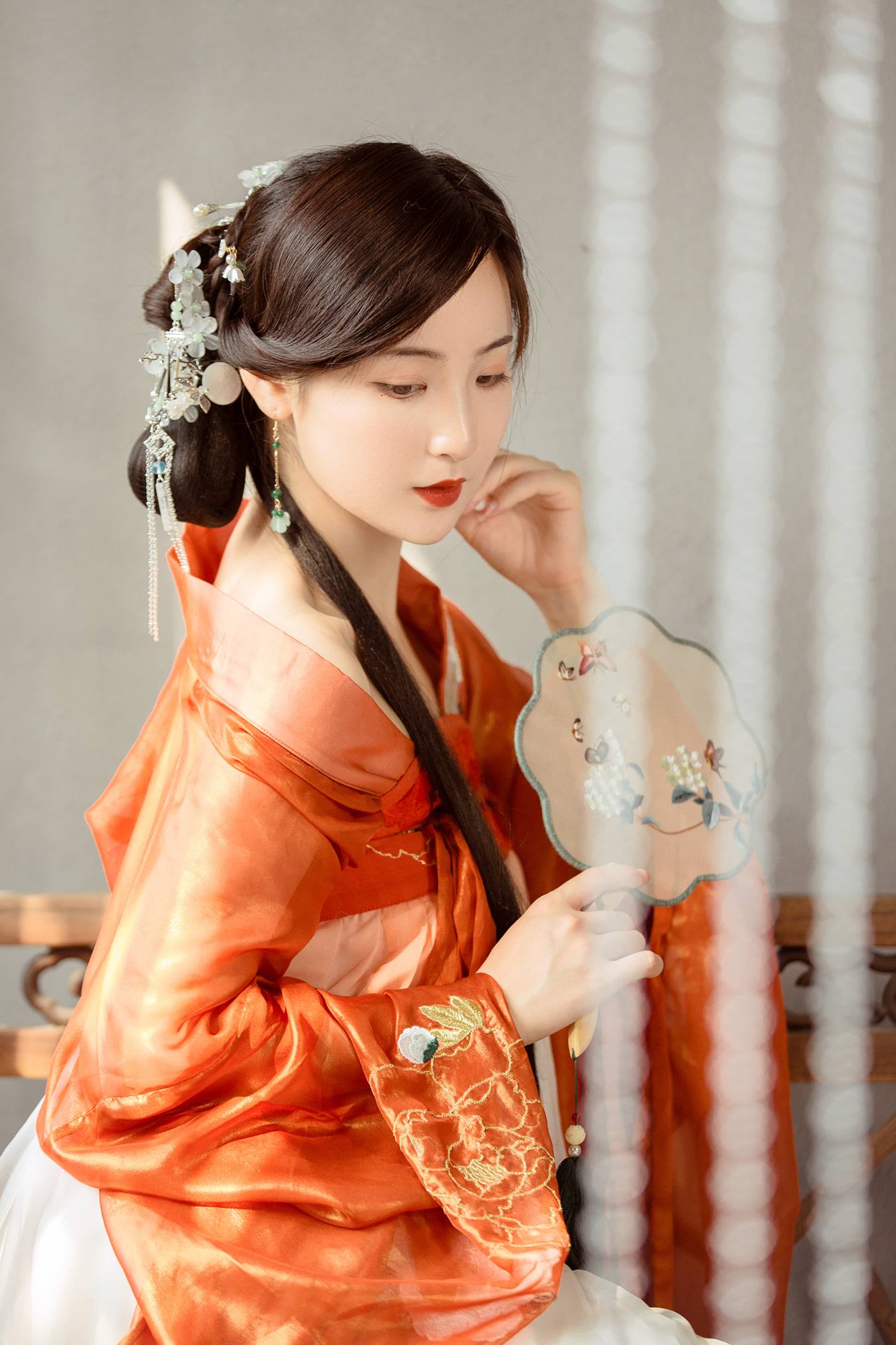 [YITUU艺图语] 2022.04.20 嫣语赋 · 师小小 我是金儿呀 [24P/125MB]