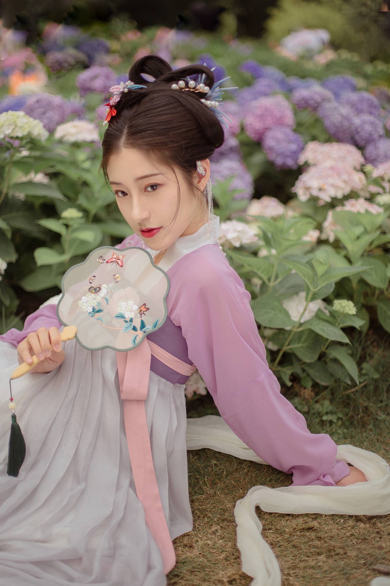 [YITUU艺图语] 2022.04.05 十二花神令之八仙花 大仙奶奶 [24P/131MB]