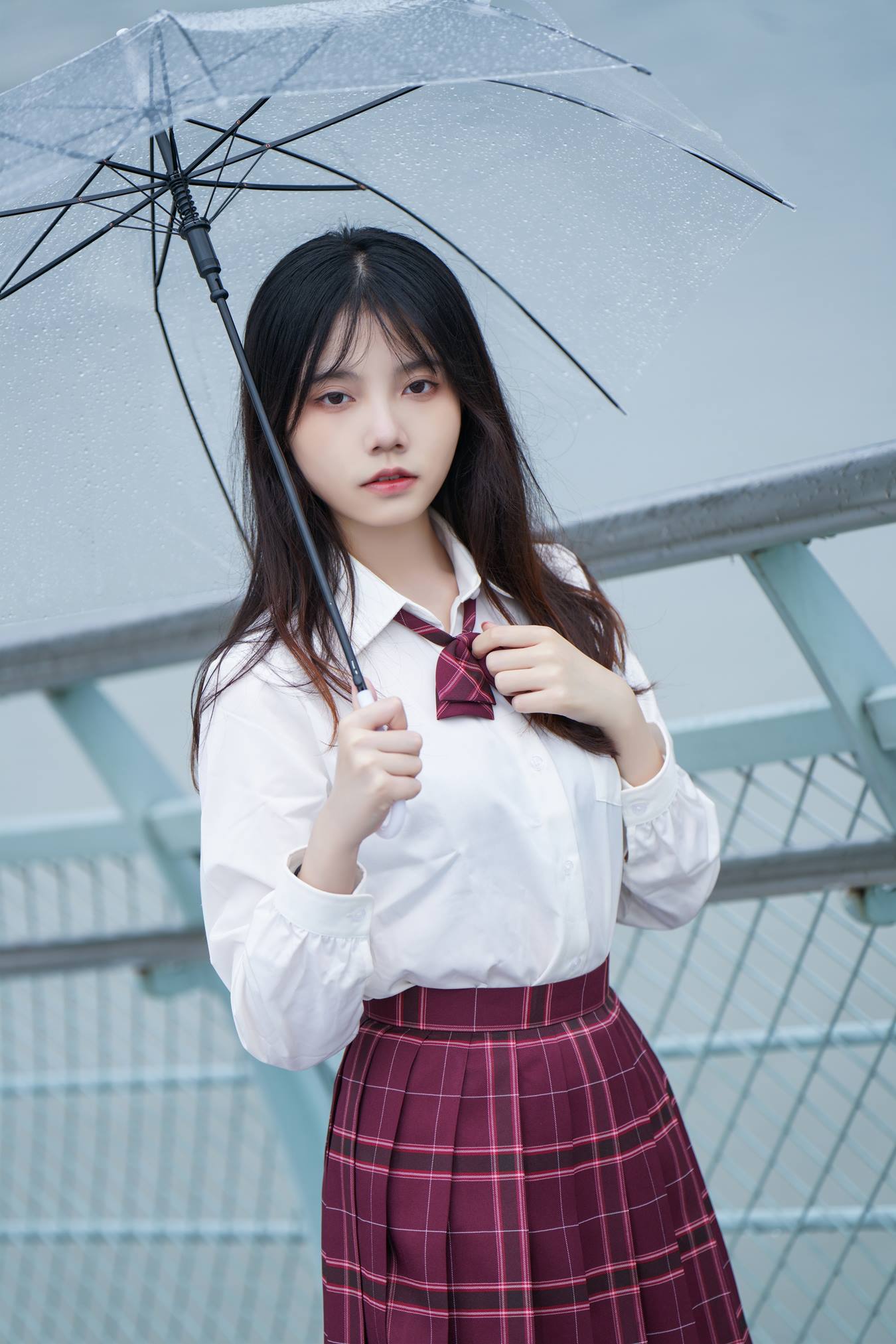 [YITUU艺图语] 2022.04.03 雨之秋 灰猫 [28P/821MB]