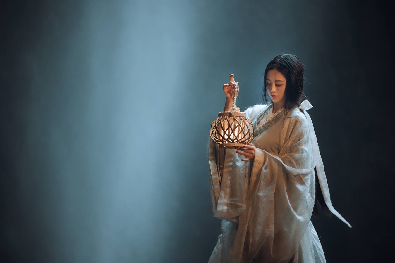 [YITUU艺图语] 2022.04.14 定风波 瑞妤 [32P/473MB]