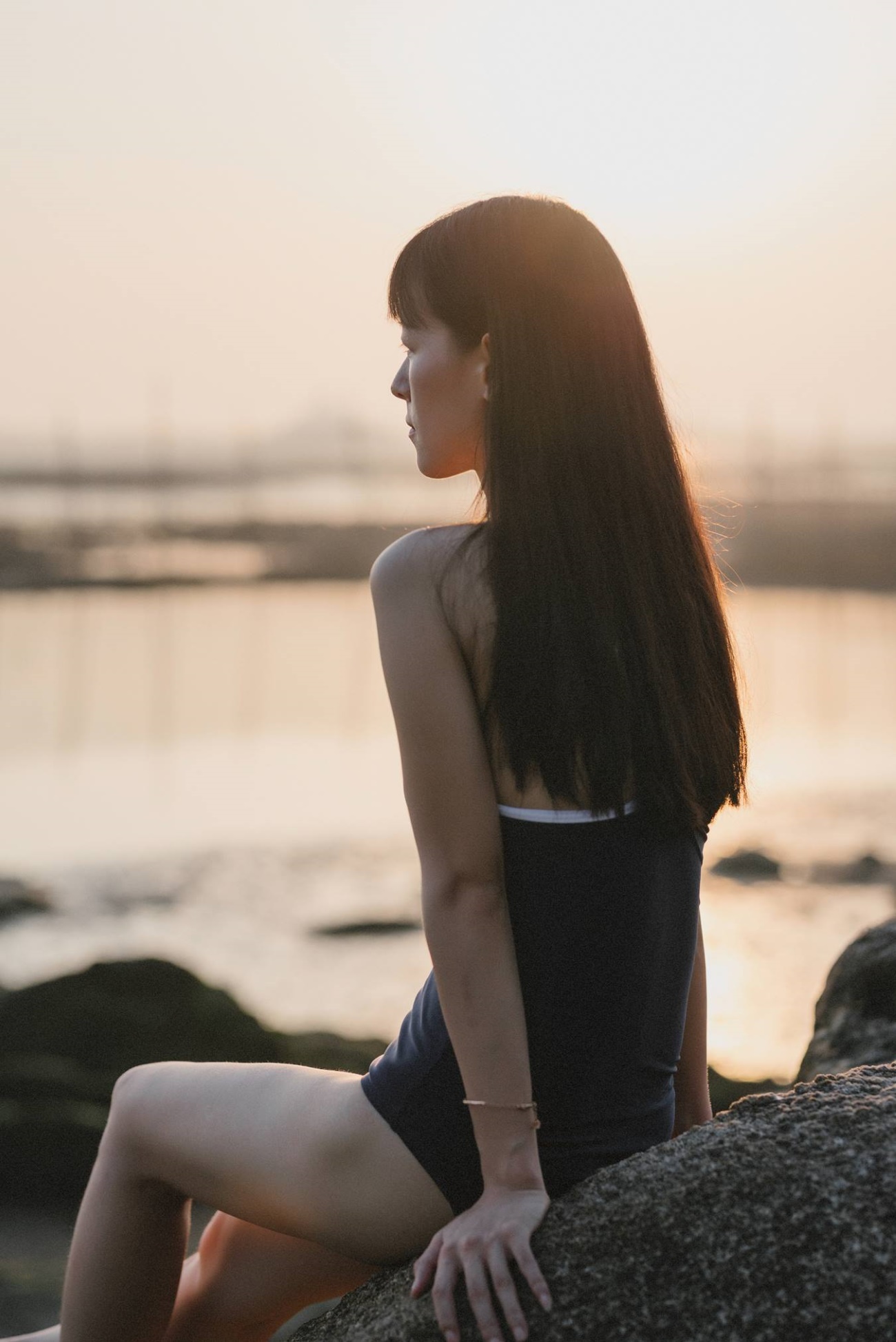 [YITUU艺图语] 2022.04.08 化身孤岛的鲸 小球 [26P/280MB]