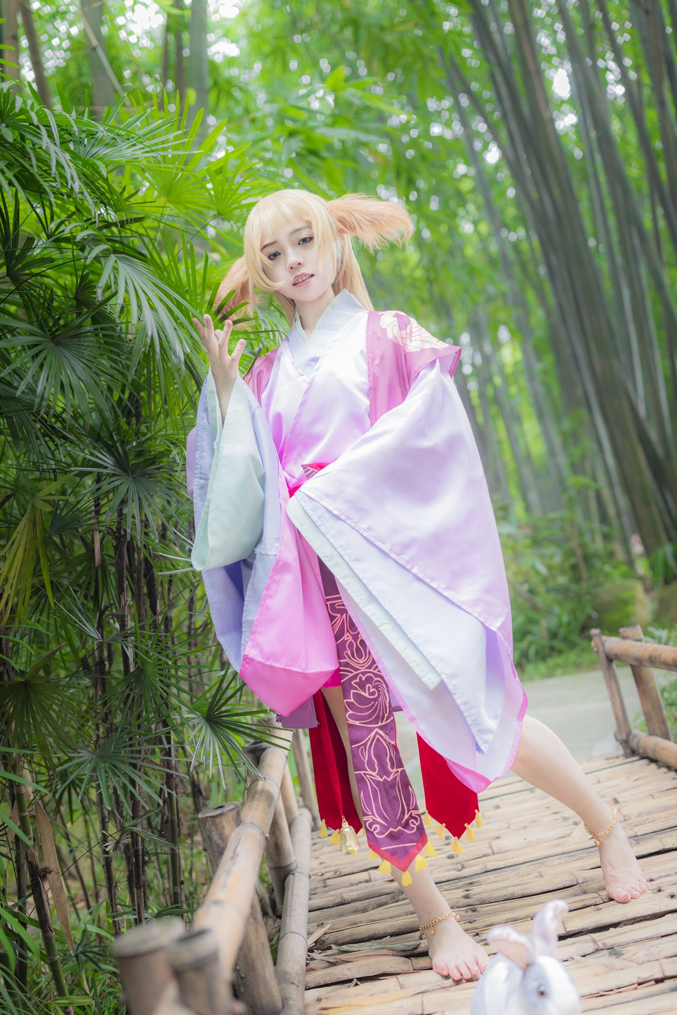 [YITUU艺图语] 2022.04.17 涂山苏苏 十夜 [30P/915MB]