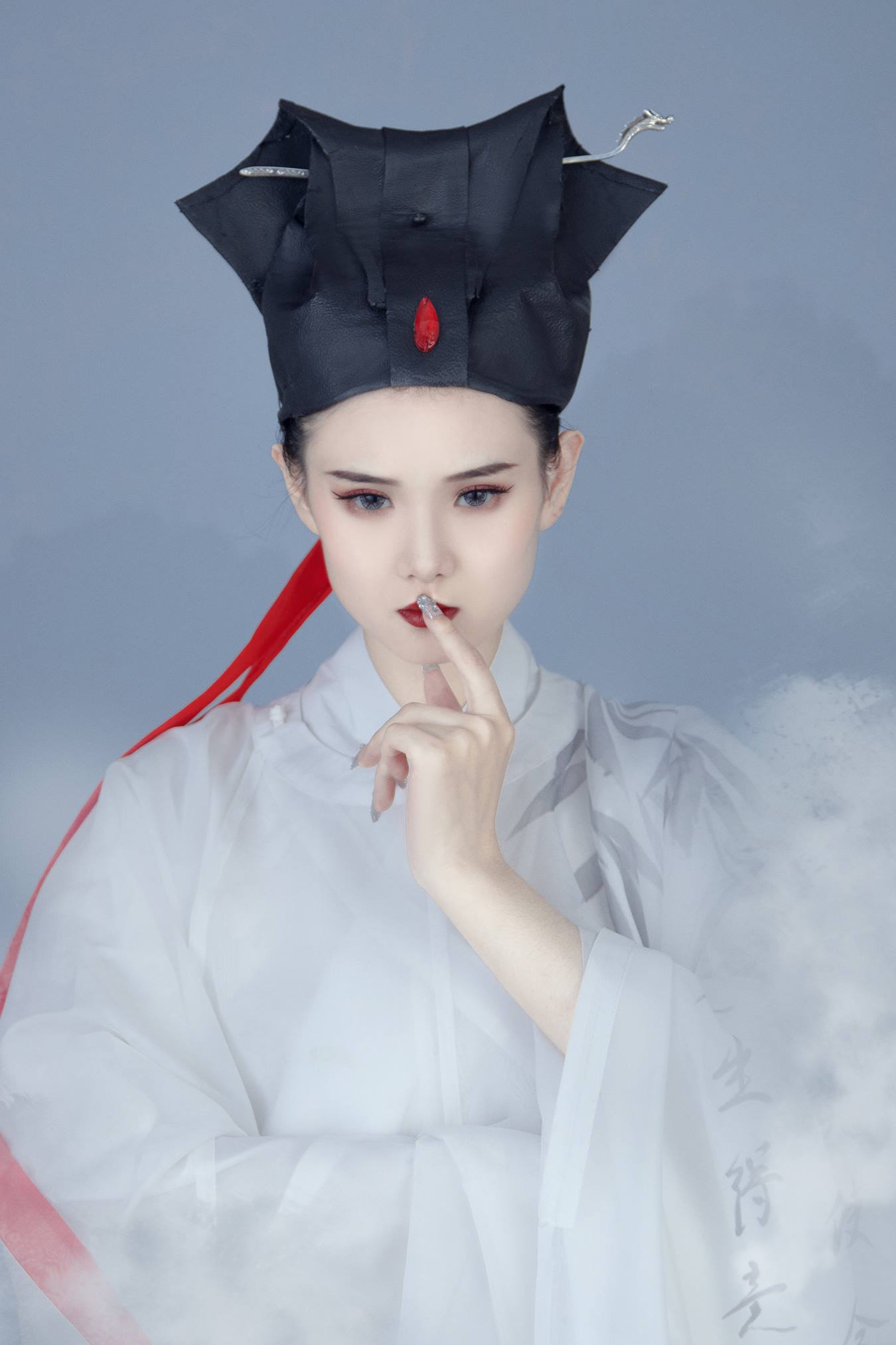 [YITUU艺图语] 2022.04.17 簪墨行 欣宝 [22P/173MB]