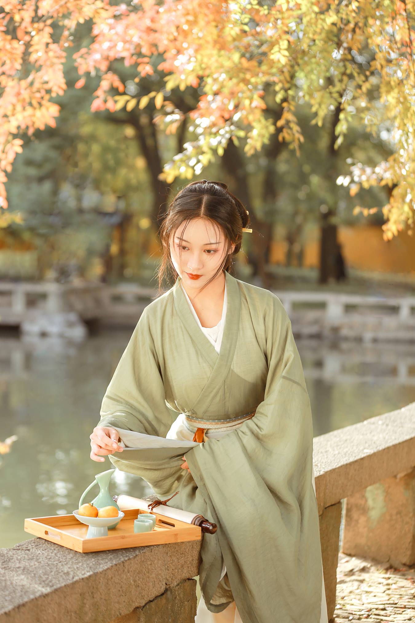 [YITUU艺图语] 2022.04.19 一笑千场醉，浮生任白头 南斋 [26P/129MB]