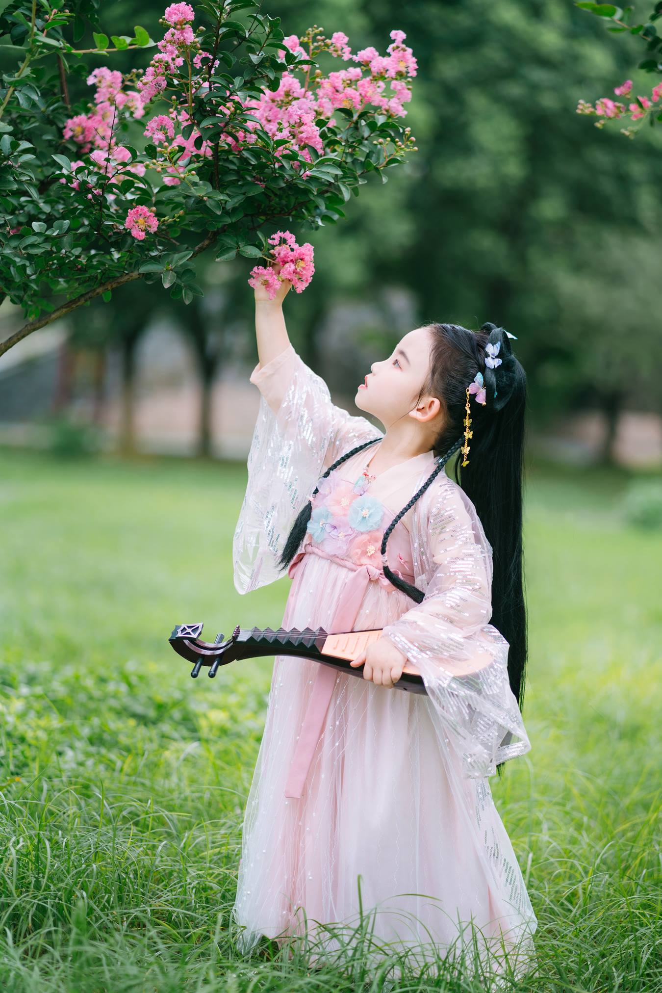 [YITUU艺图语] 2022.04.06 穿汉服的小萌娃 小语 [31P/247MB]