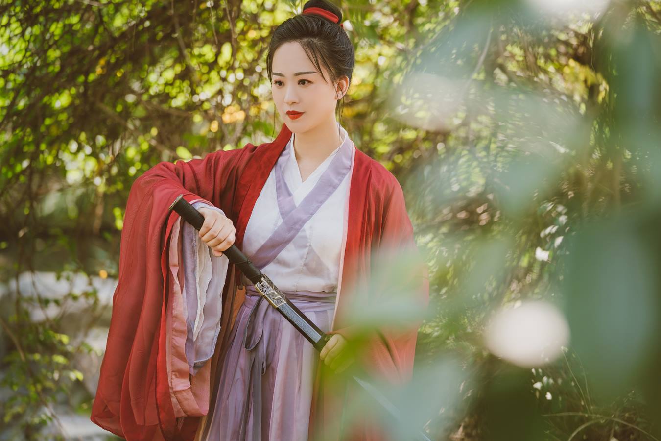 [YITUU艺图语] 2022.04.09 仗剑走天涯 潇潇 [32P/236MB]