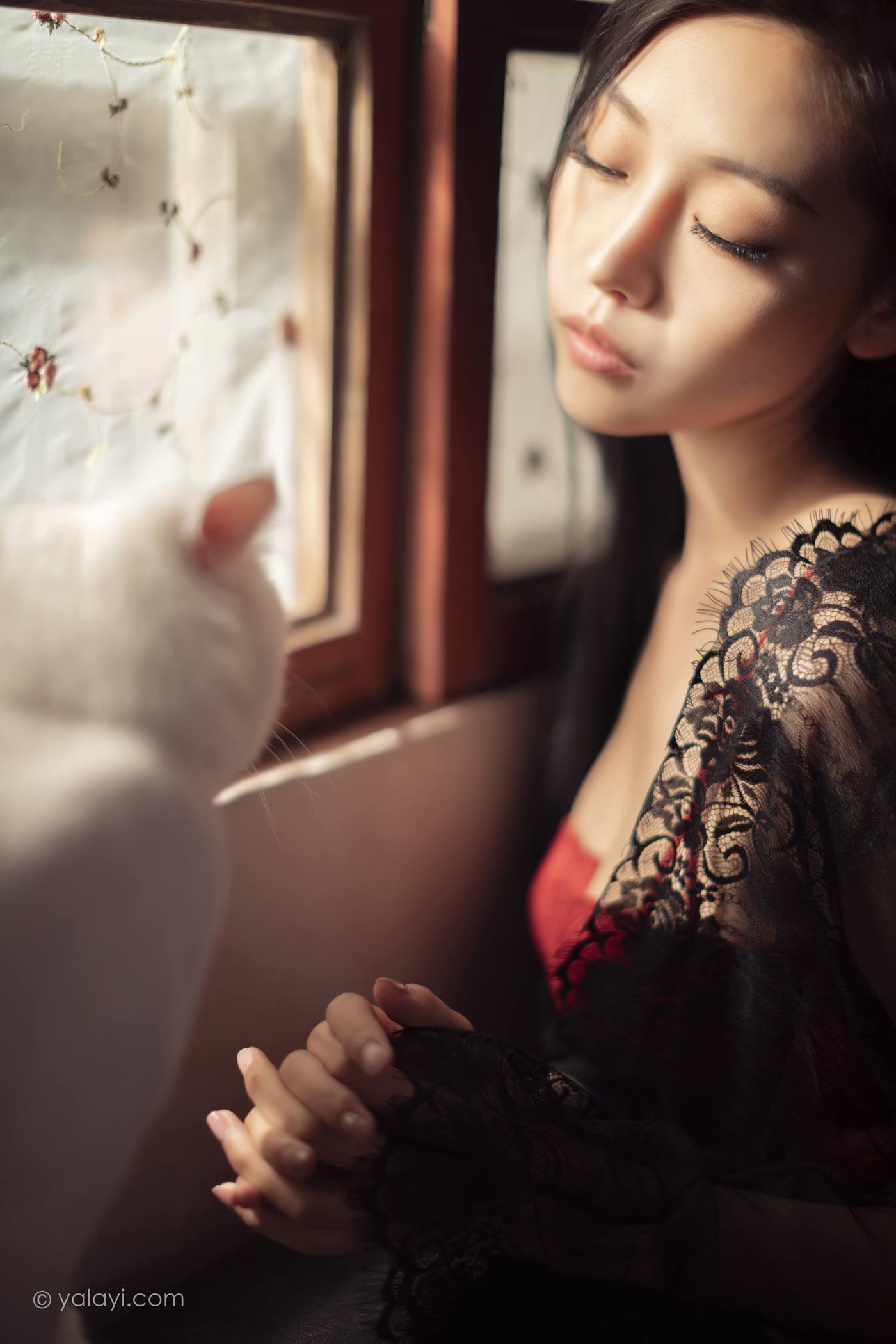 [YALAYI雅拉伊]2023.02.17 NO.1008 一抹红色 图雅[42+1P/498MB]