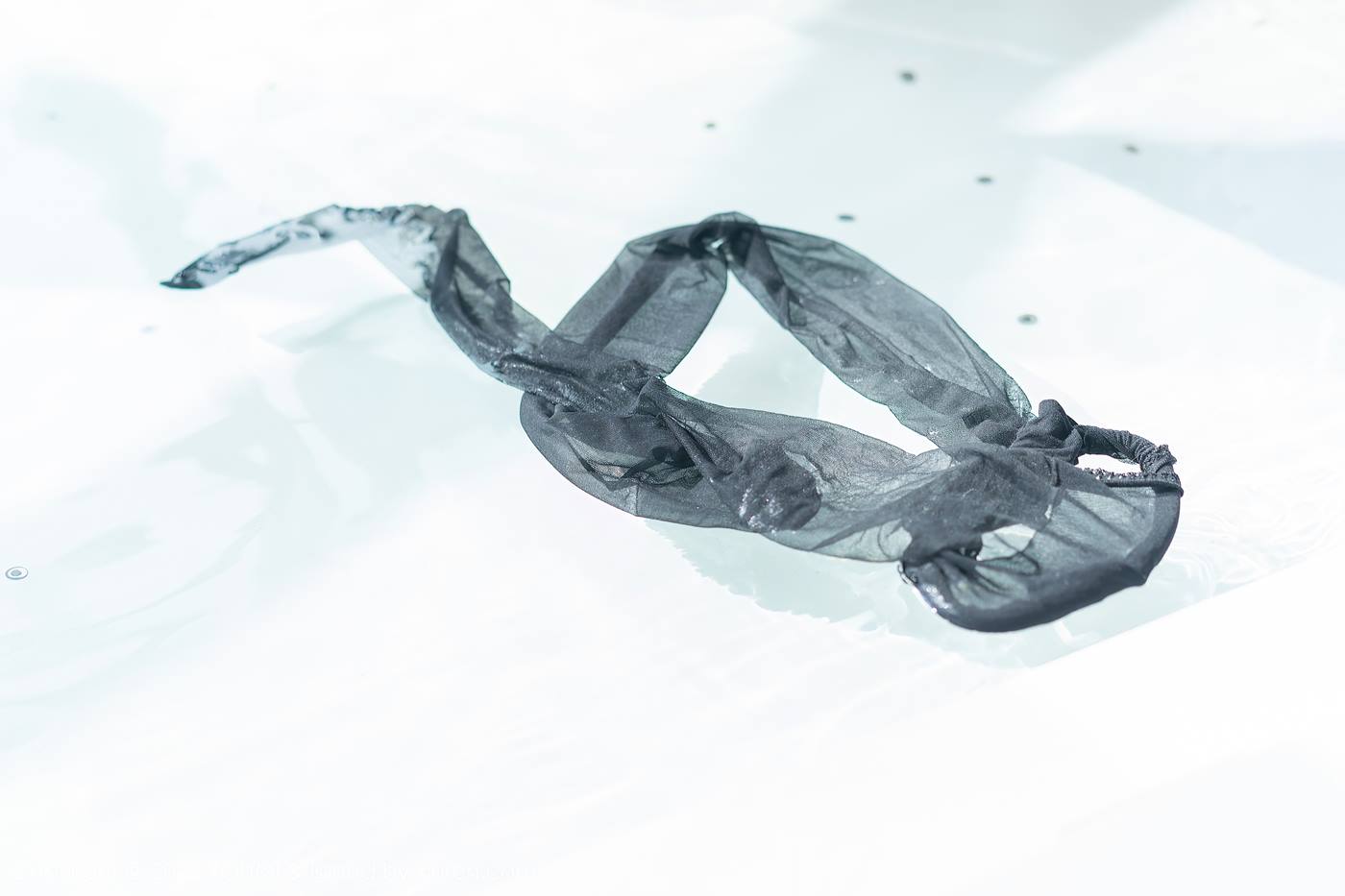 [YOUMI尤蜜荟] 2023.03.13 VOL.913 尤妮丝Egg 美臀丝袜[52P/486MB]