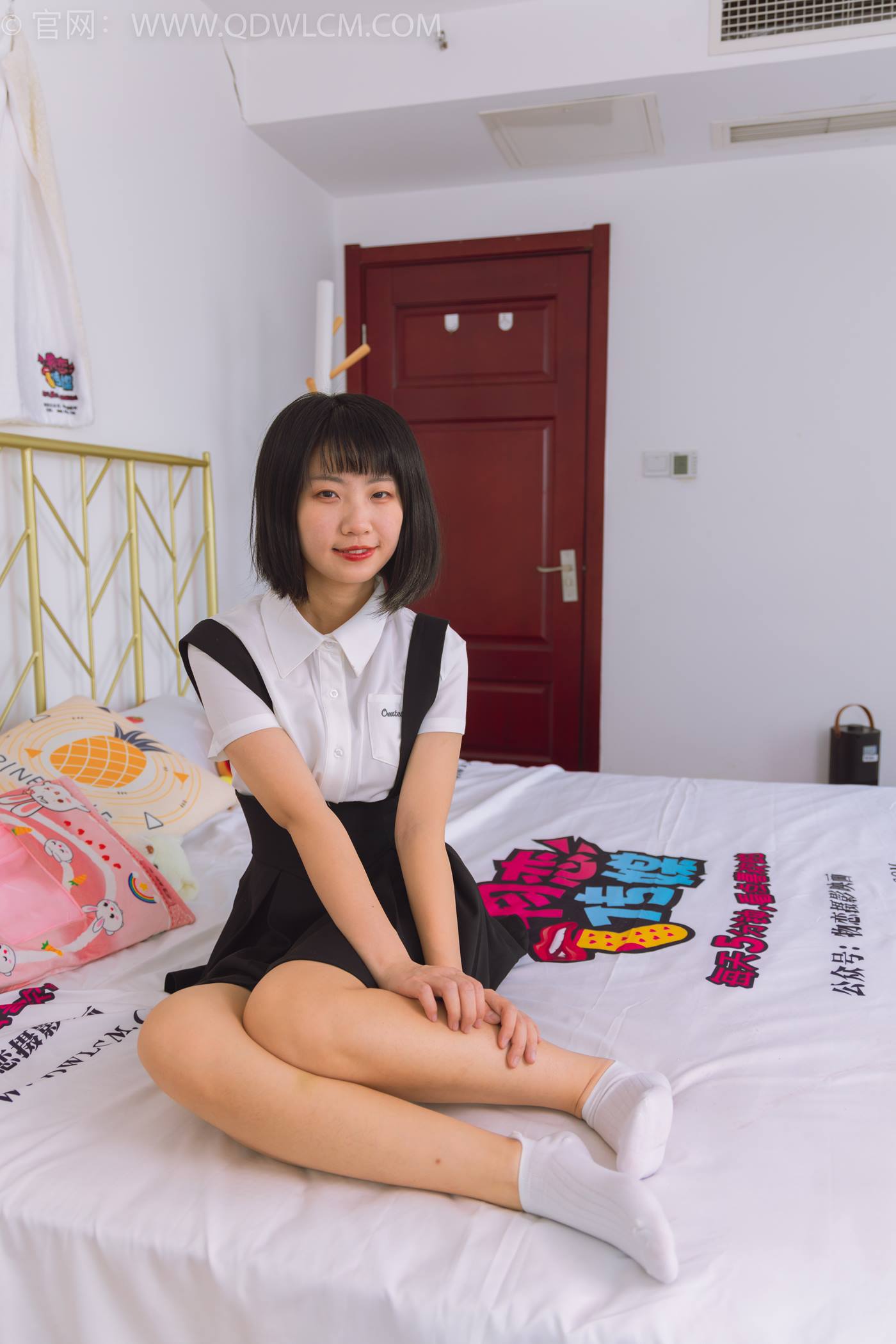 物恋传媒 NO.1487 暗月-月下玫瑰[150P/1V/3.99GB]