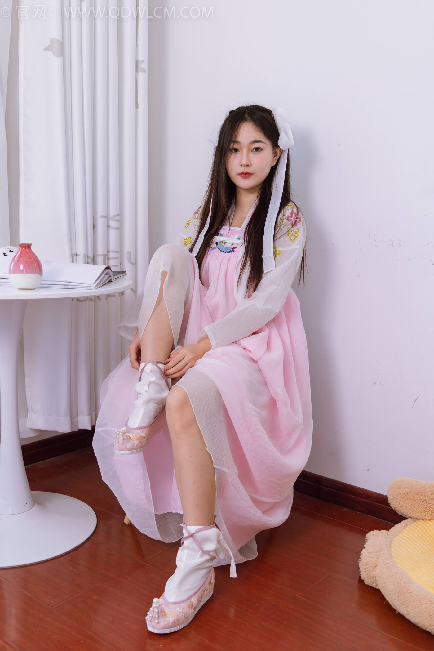 物恋传媒 NO.1484 美兔-杏花微雨[150P/1V/3.89GB]