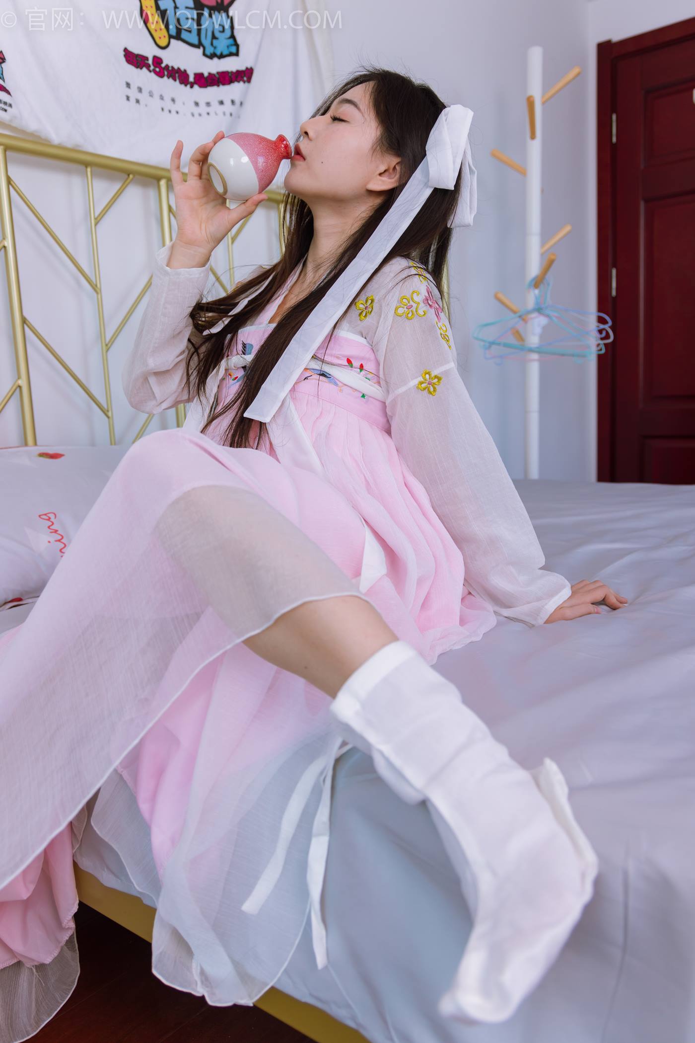 物恋传媒 NO.1484 美兔-杏花微雨[150P/1V/3.89GB]