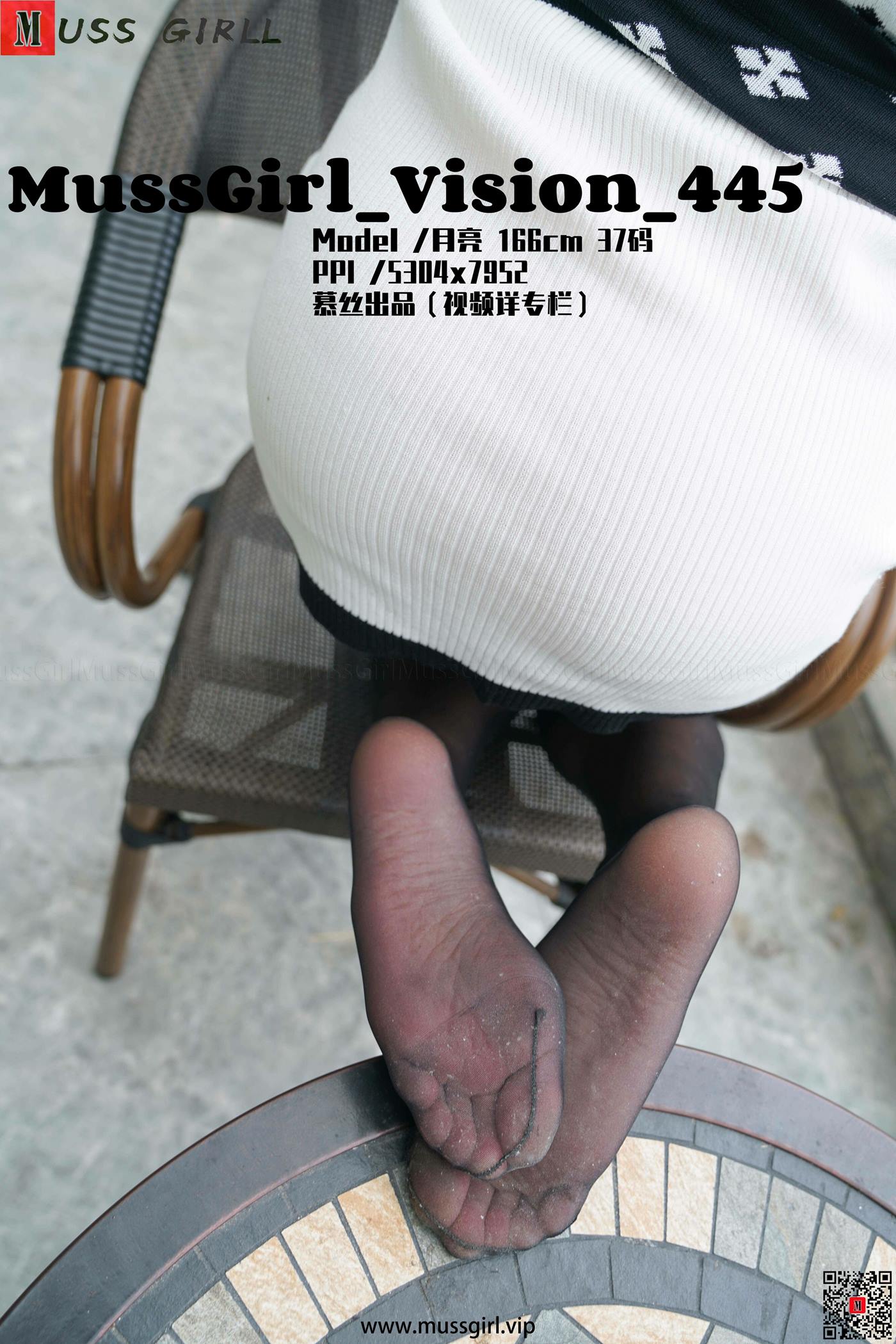 [MussGirl慕丝女郎]NO.445 月亮 B[125P/181MB]