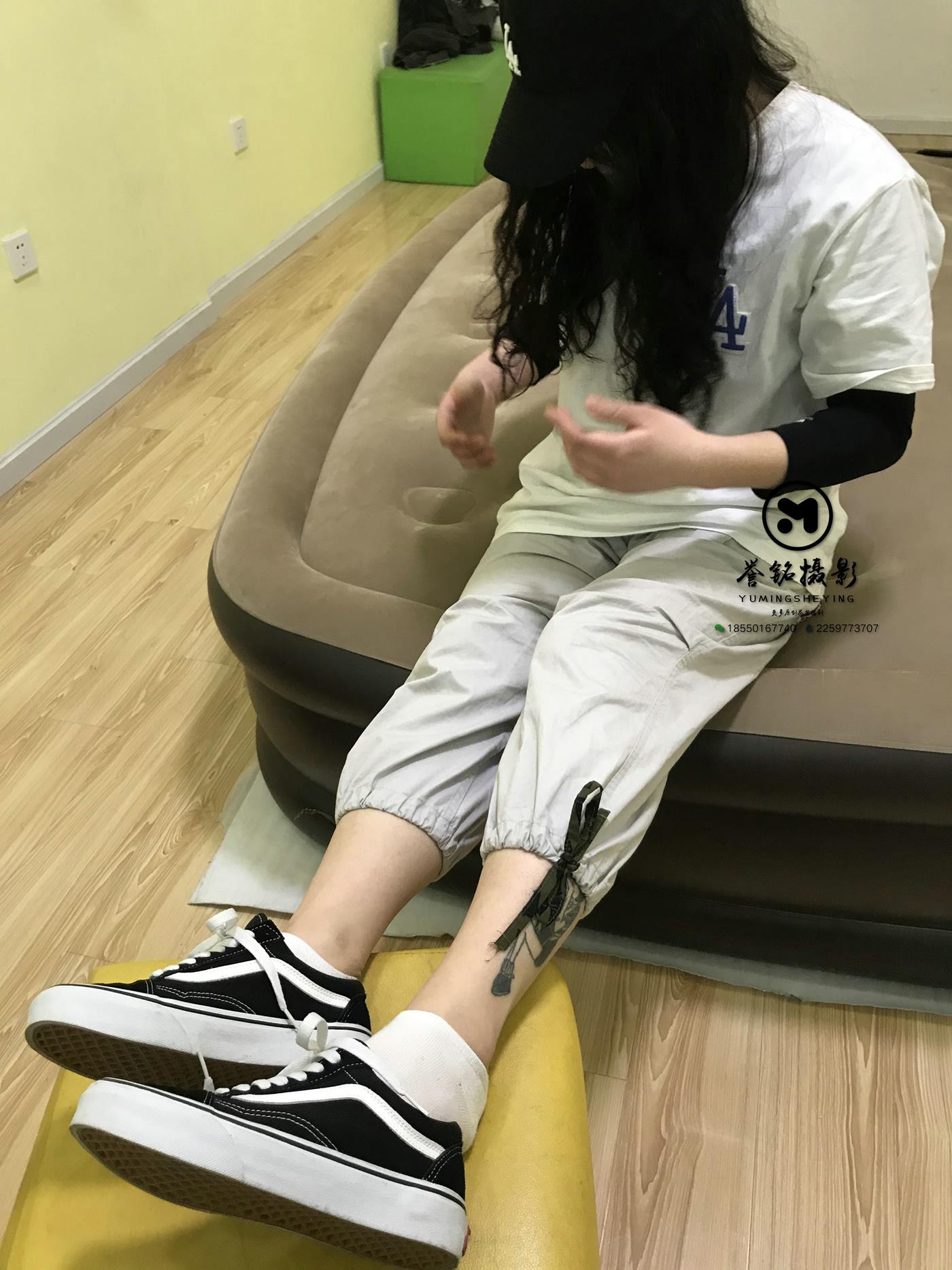 [誉铭传媒]袜足摄影 2020年《03月 幕后作品》[59P/135MB]