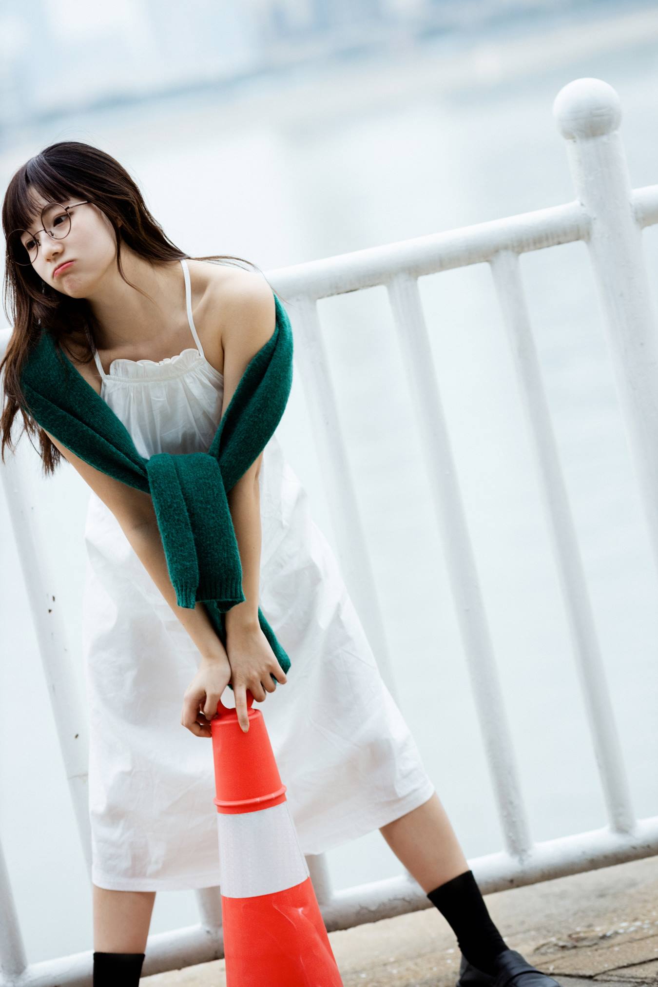 [YITUU艺图语] 2022.04.23 街头少女 黎美汐 [27P/439MB]