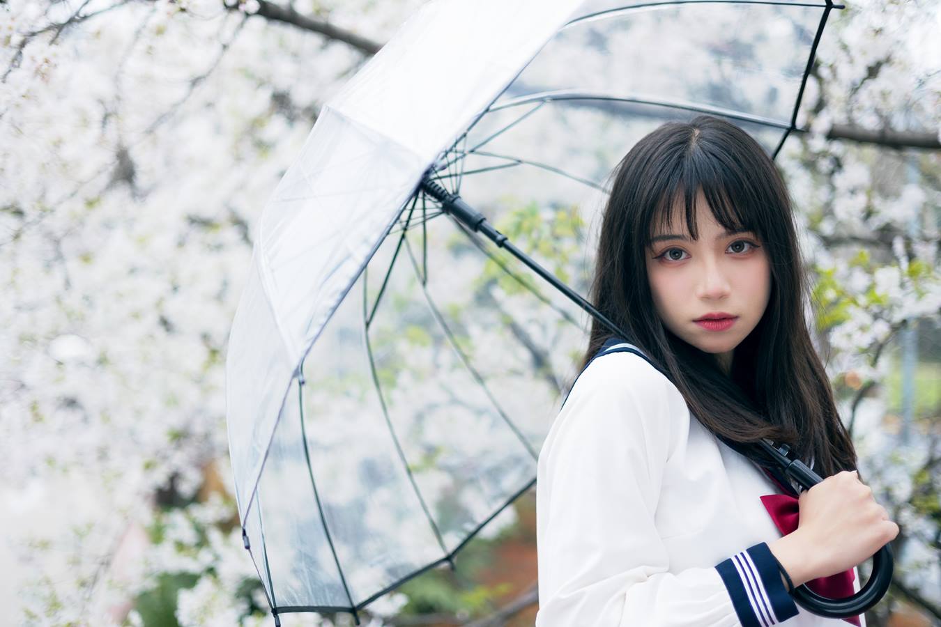 [YITUU艺图语] 2022.05.10 街边的春 贰加六 [22P/229MB]