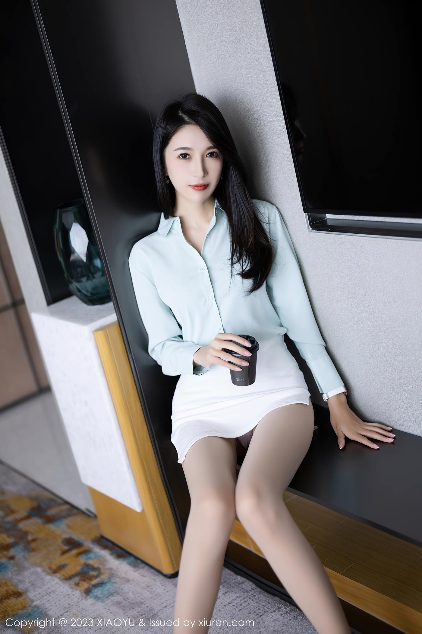 [XIAOYU语画界] 2023.04.03 VOL.999 林乐一 短裙美腿[81P/694MB]