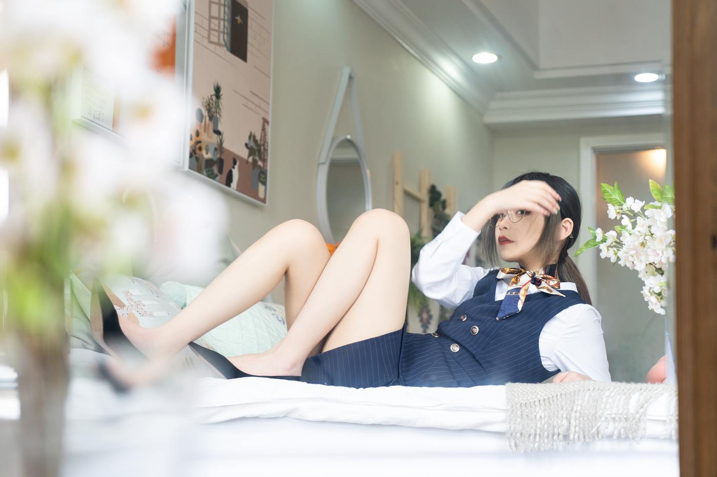 梨瑾瑾 - 乘务员[20P/272MB]