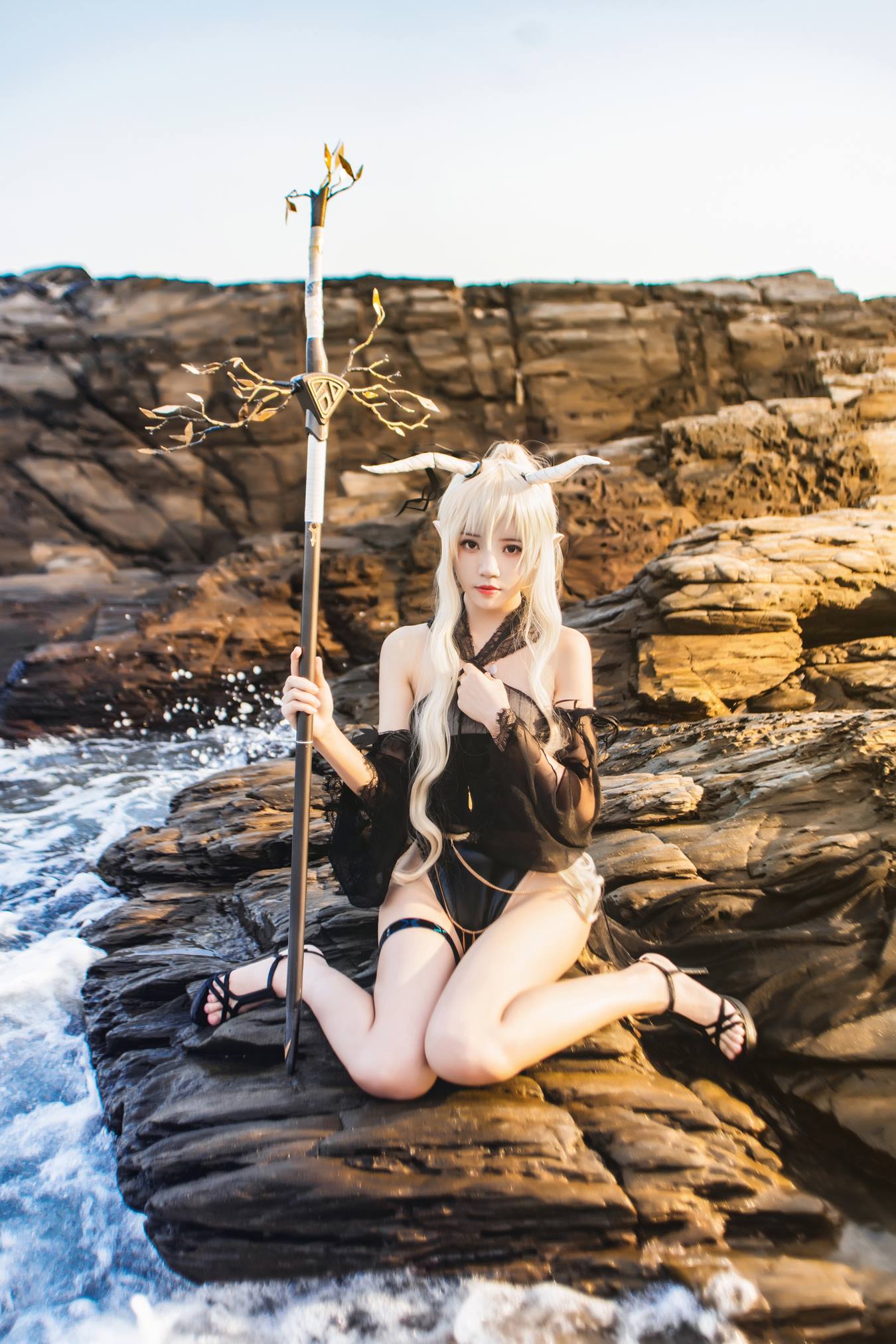 [YITUU艺图语] 2022.05.08 cosplay 明日方舟 闪灵 桜桃喵 [30P/712MB]