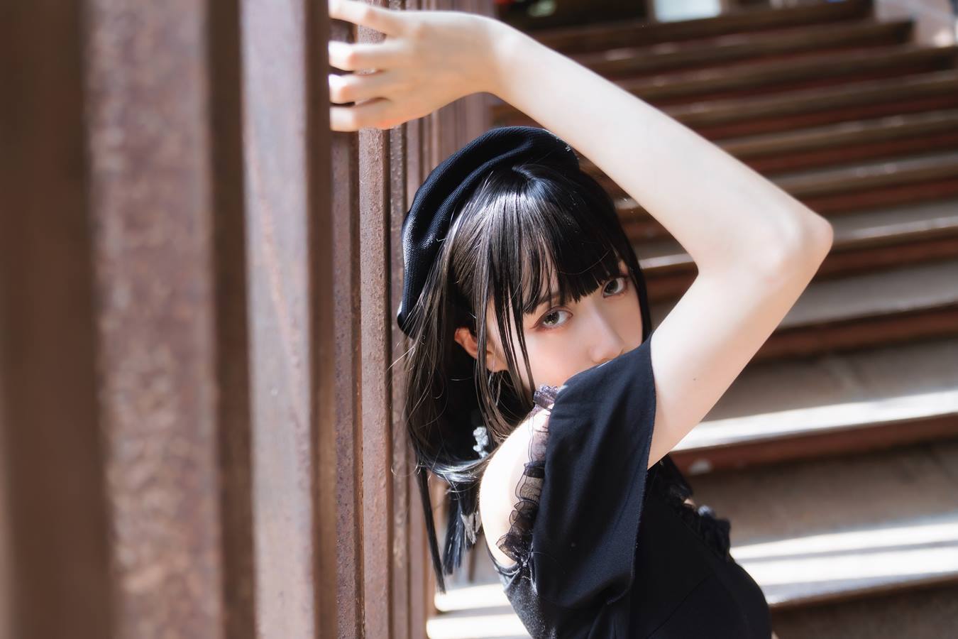 [YITUU艺图语] 2022.05.12 黑色魅惑 木棉棉OwO [24P/518MB]